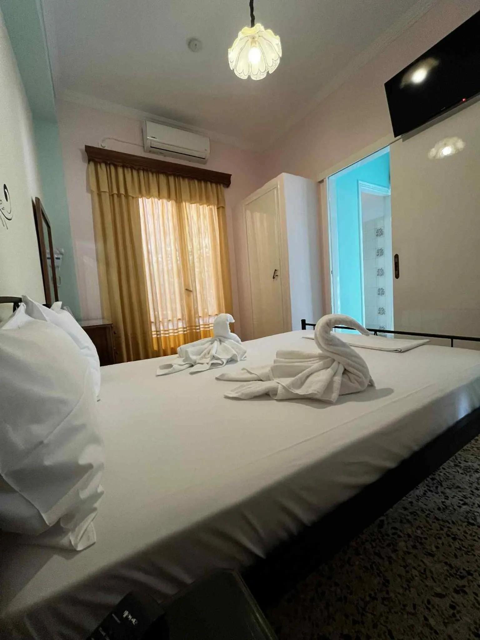 Bedroom, Bed in Finikas Rooms
