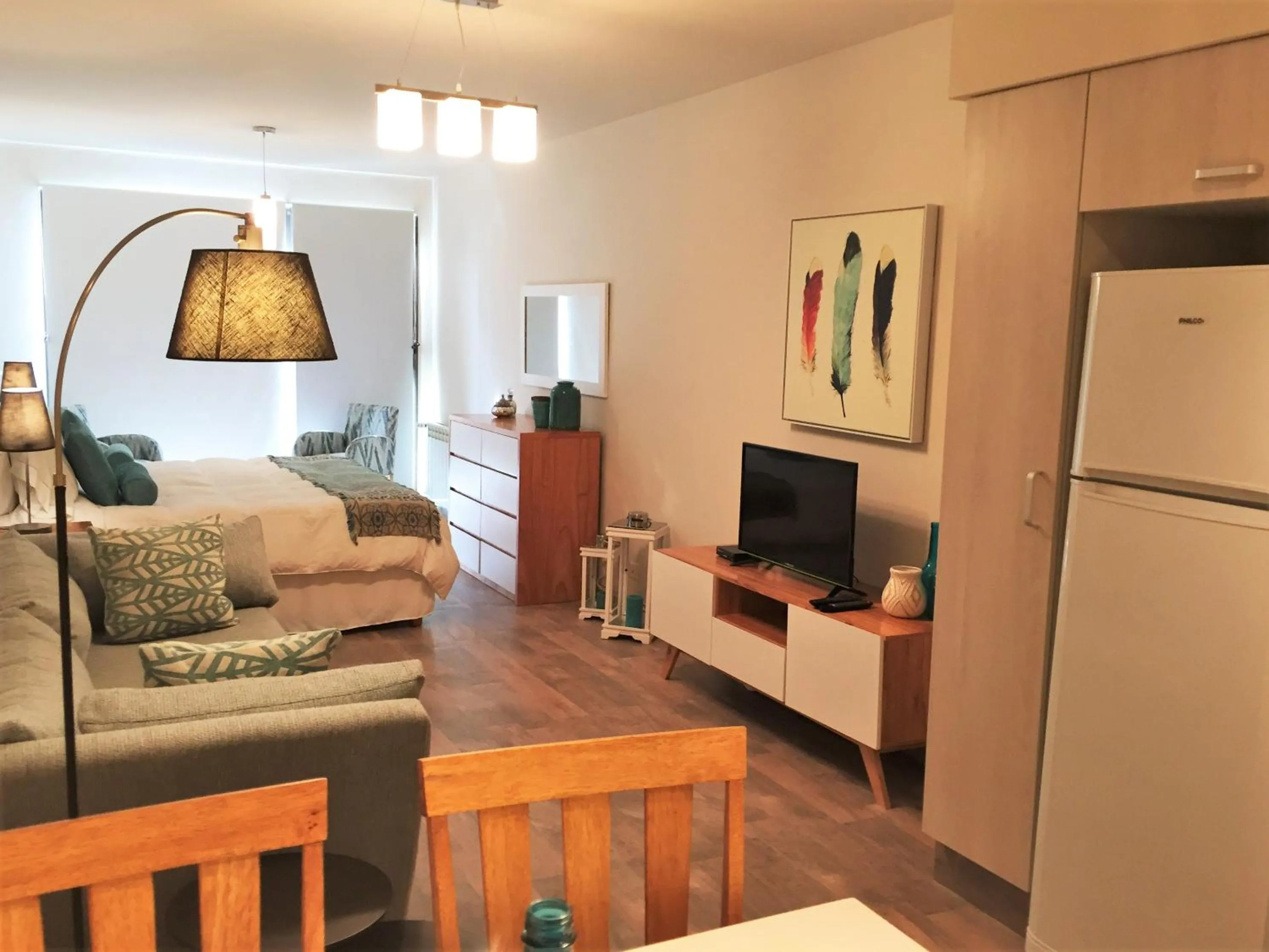 URBANA SUITES & STUDIOS 440