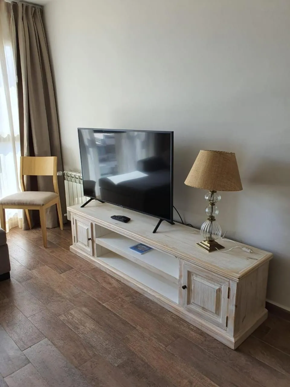 URBANA SUITES & STUDIOS 440