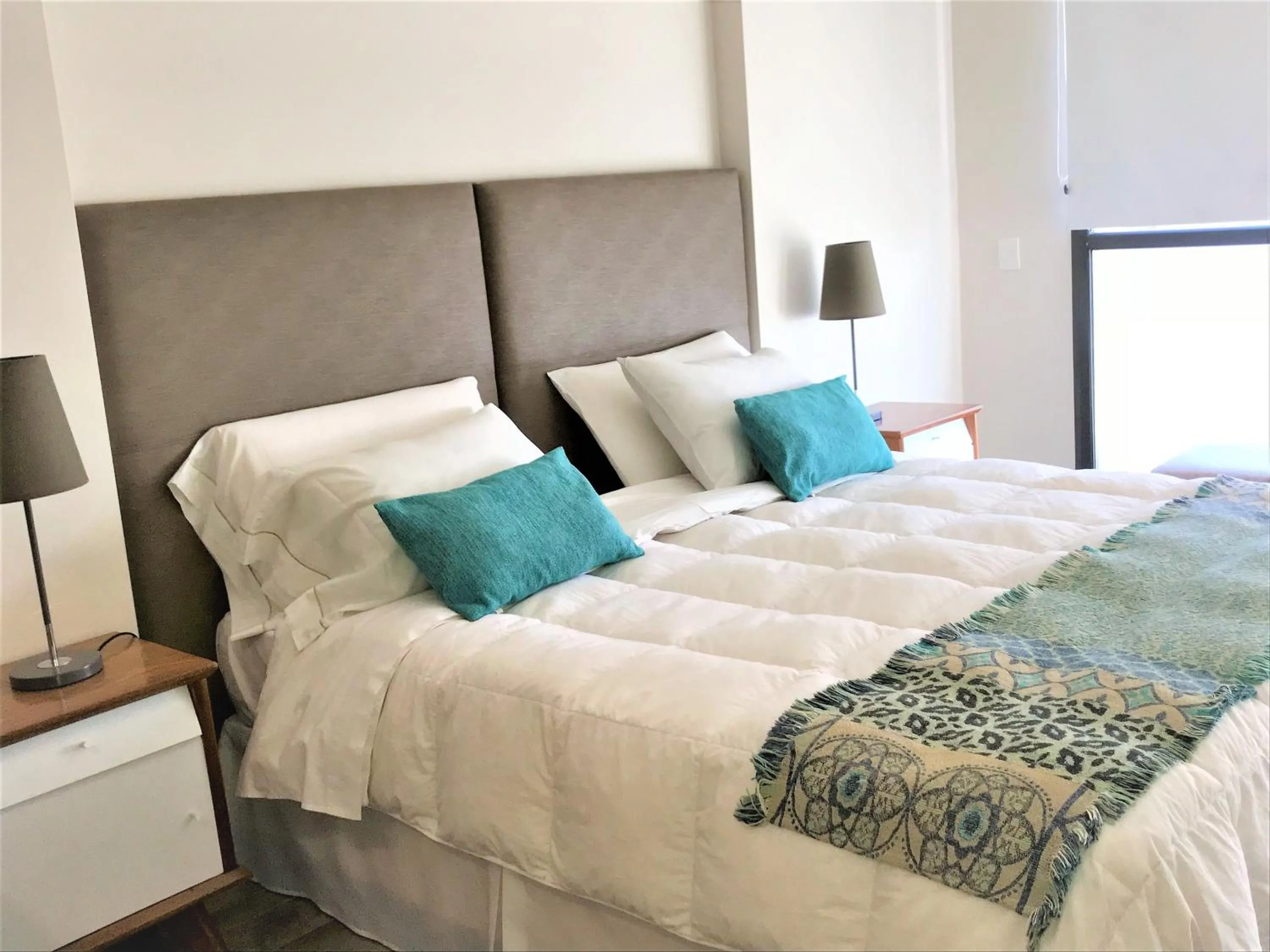 URBANA SUITES & STUDIOS 440