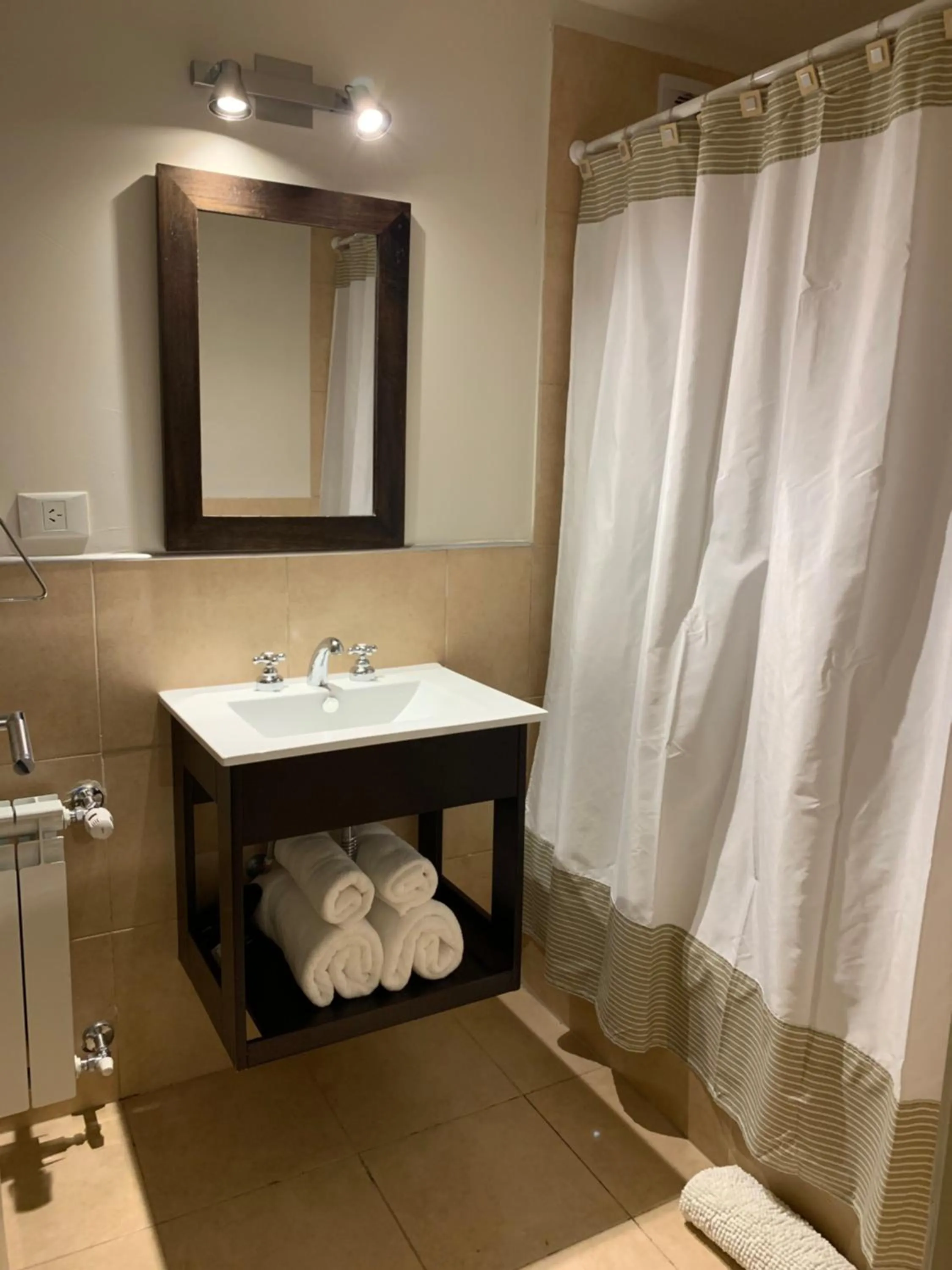 Bathroom in URBANA SUITES & STUDIOS 440