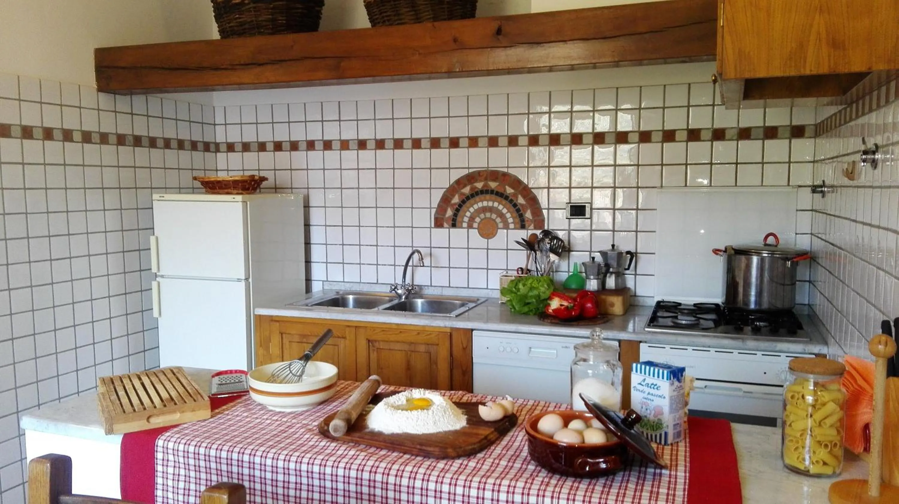 Kitchen or kitchenette in Casa Al Chianti B&B