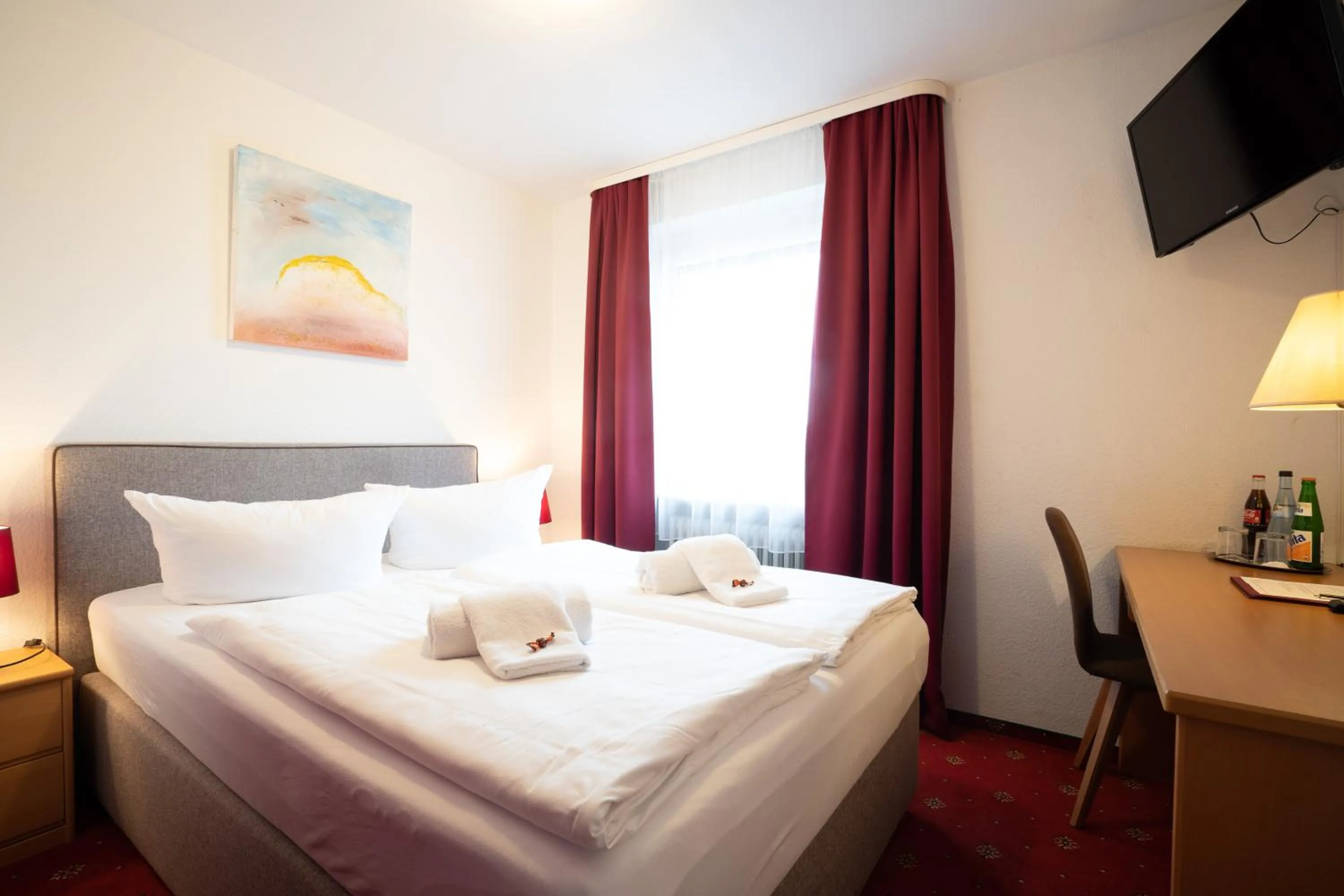 Bed in Hotel Zum Prinzen Sinsheim