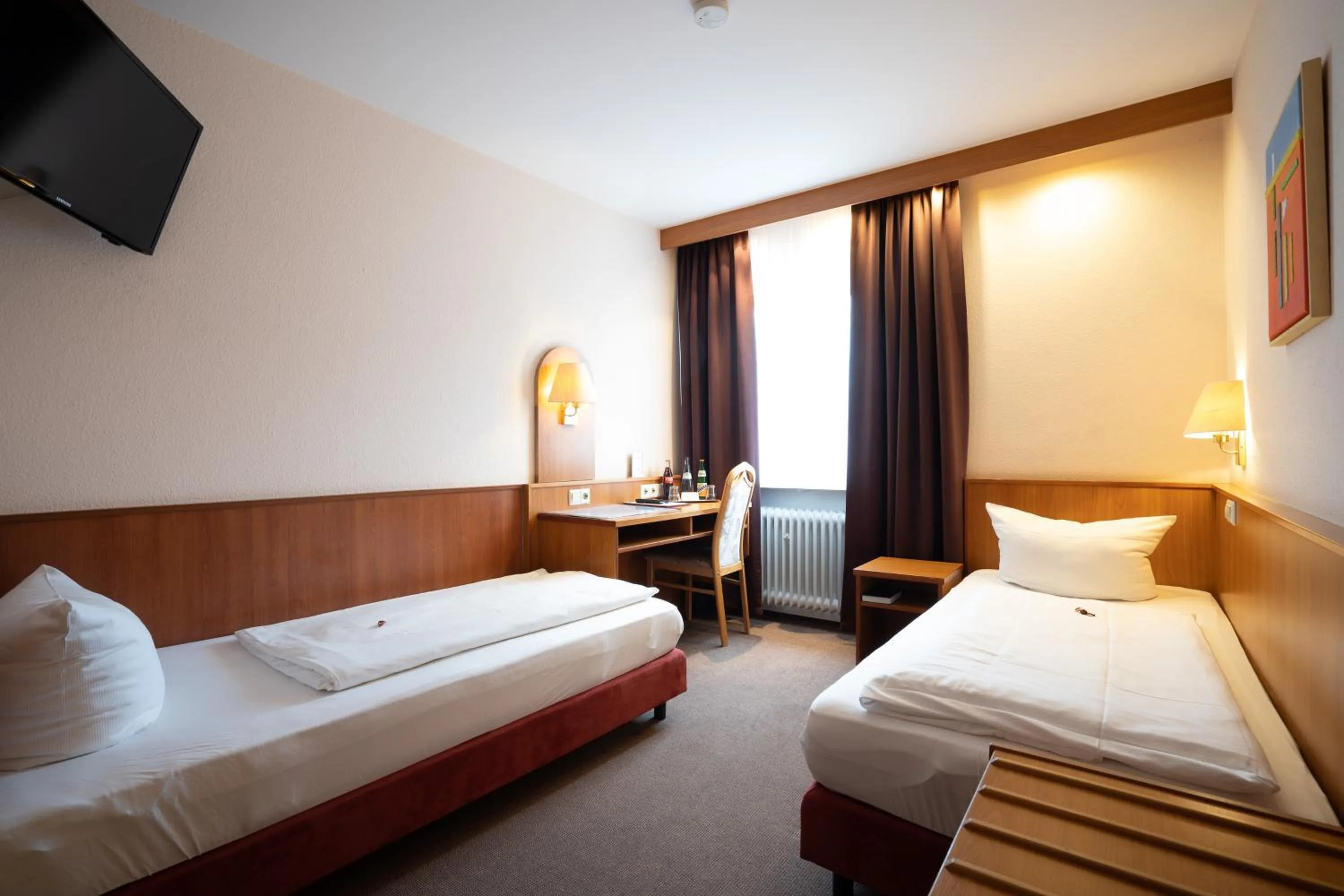 TV and multimedia, Bed in Hotel Zum Prinzen Sinsheim