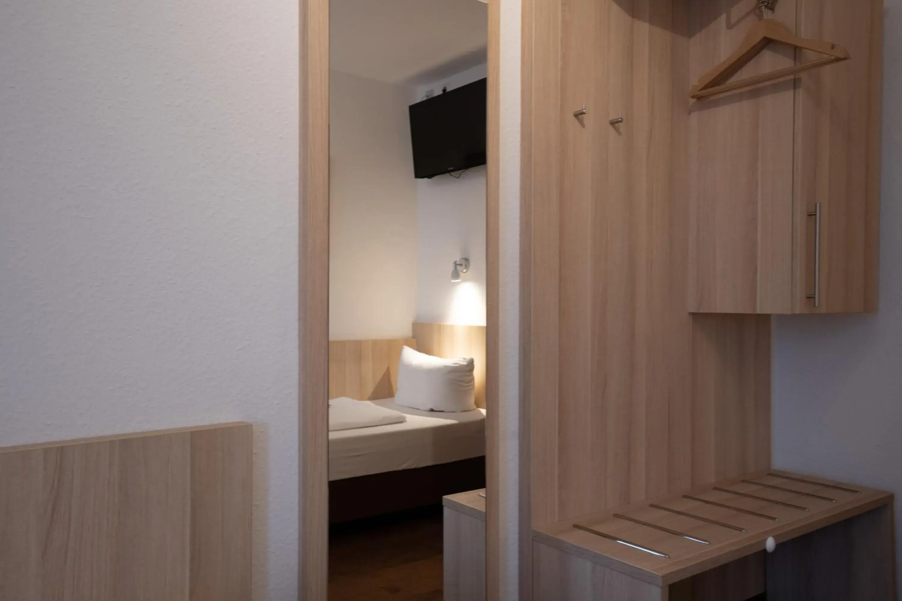 Standard Single Room in Hotel Zum Prinzen Sinsheim Standard Single Room in Hotel Zum Prinzen Sinsheim