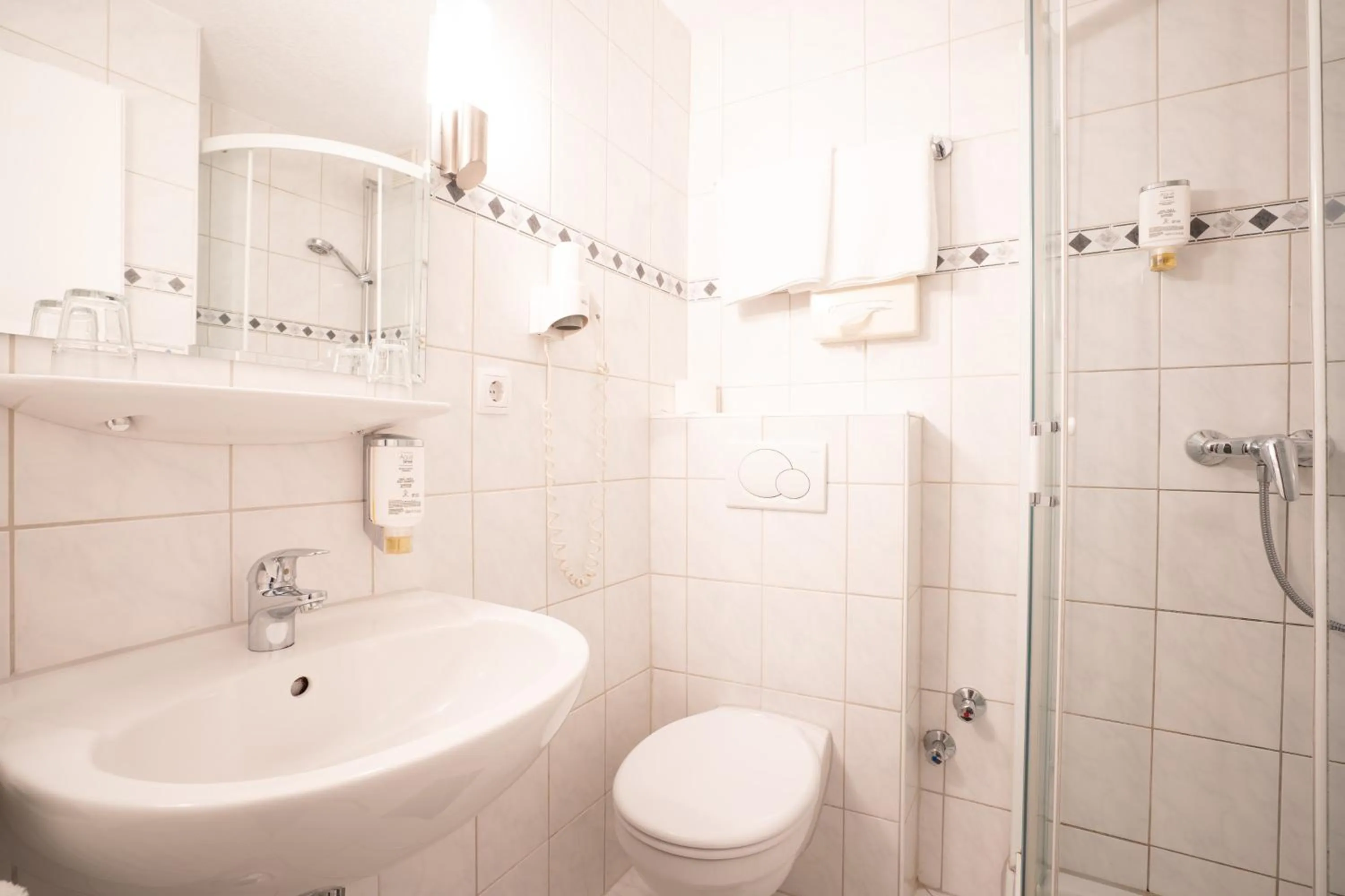 Bathroom in Hotel Zum Prinzen Sinsheim