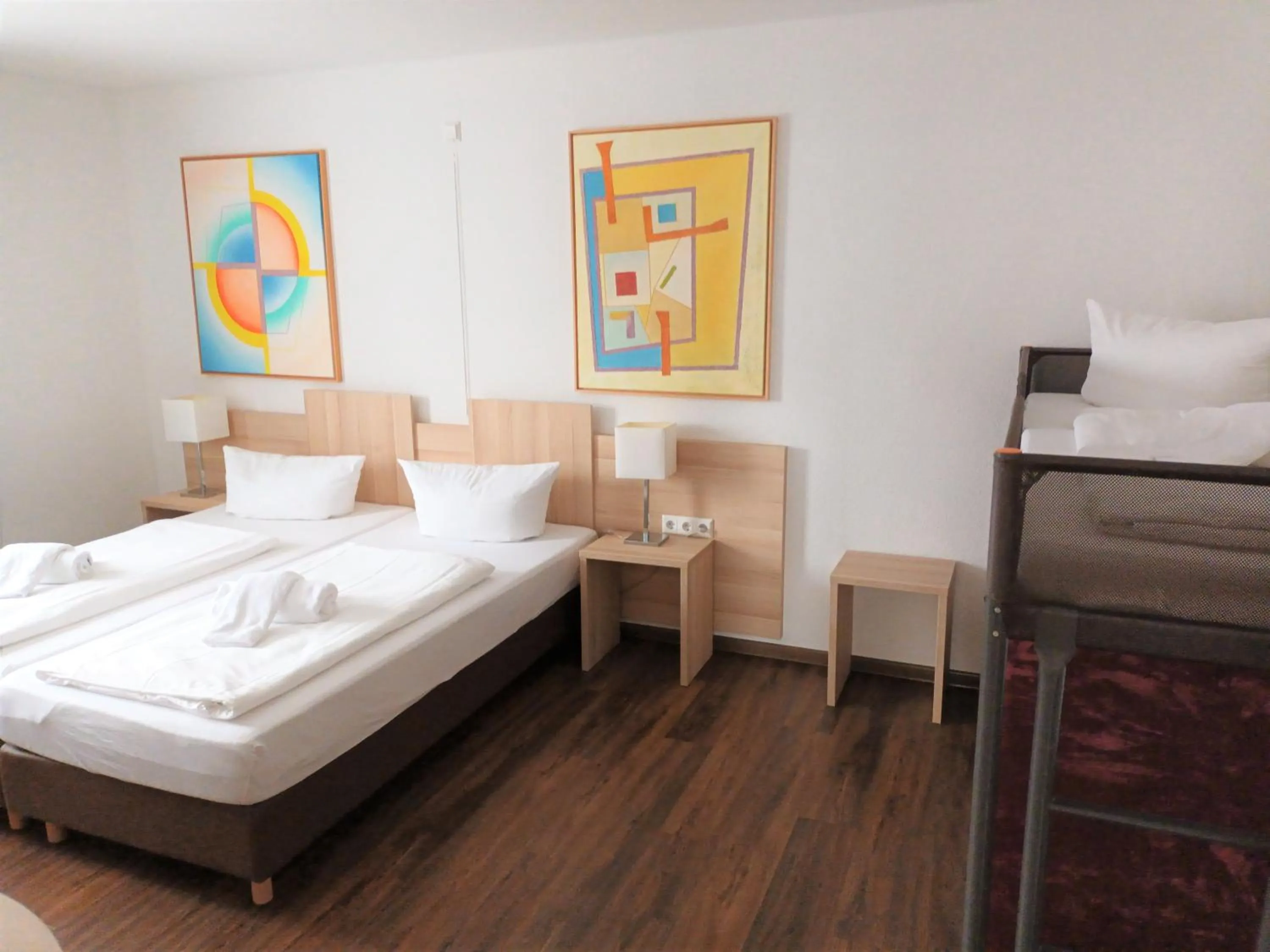 Bed in Hotel Zum Prinzen Sinsheim