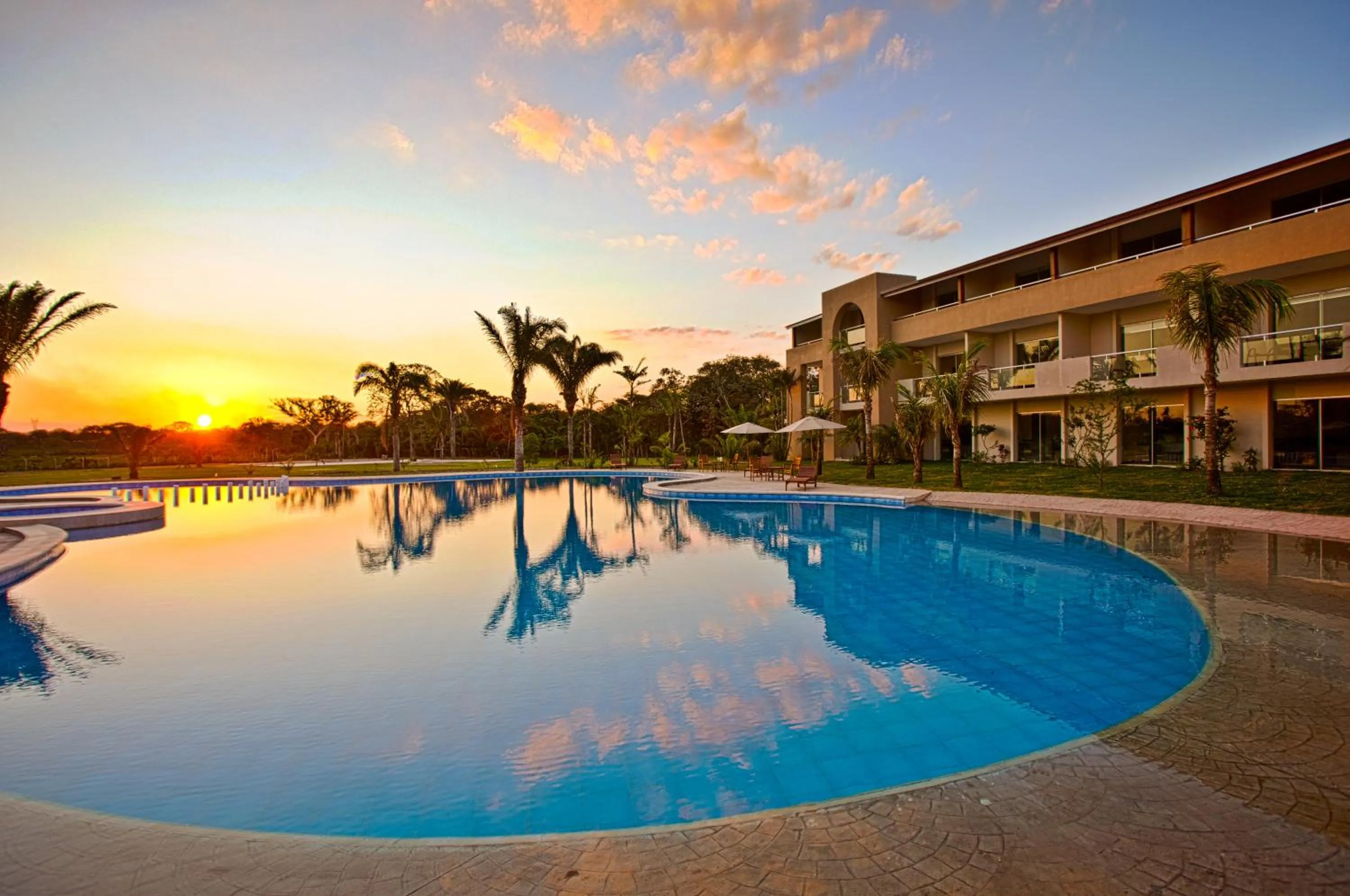 Swimming pool in Sun Hotel