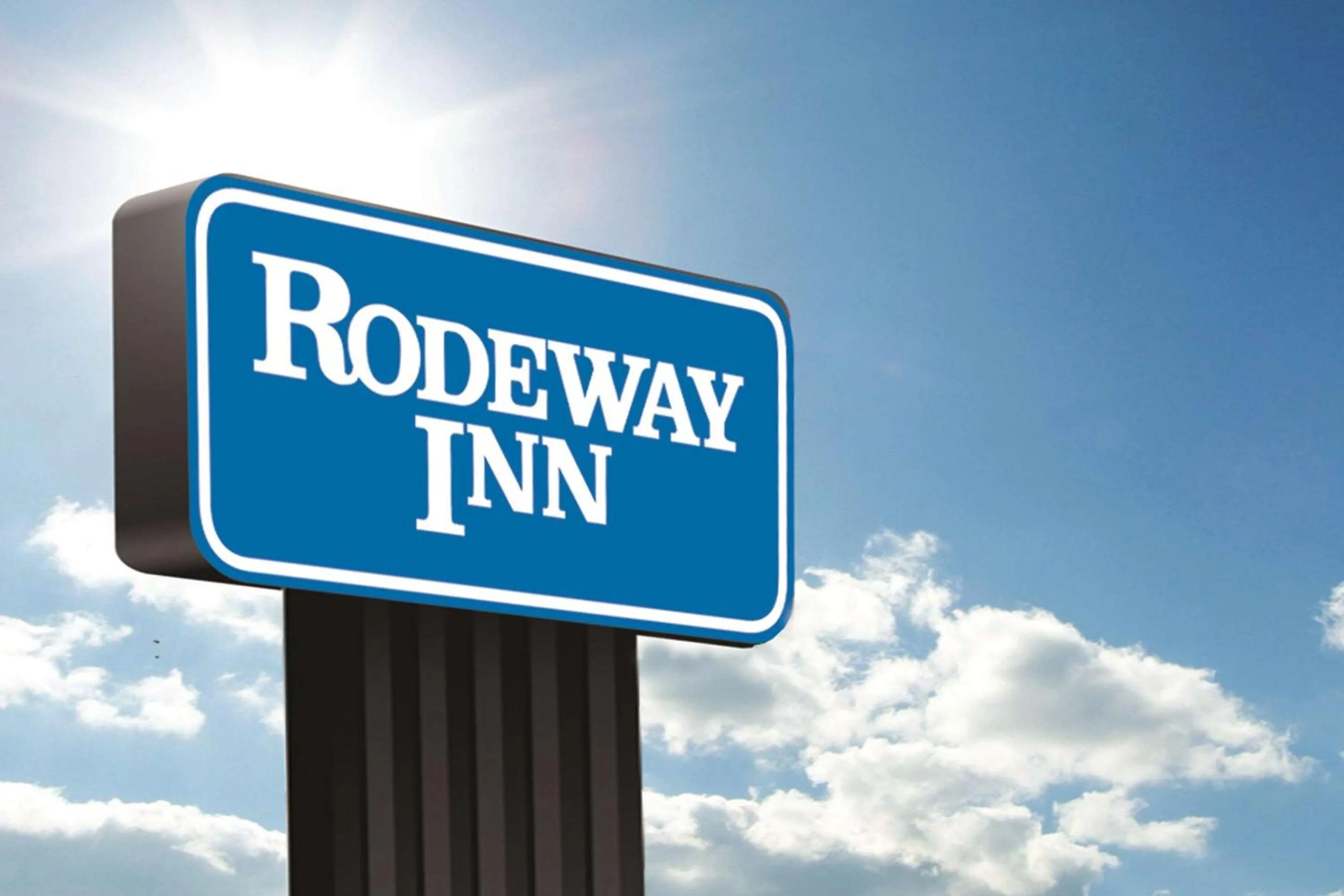 Property building in Rodeway Inn