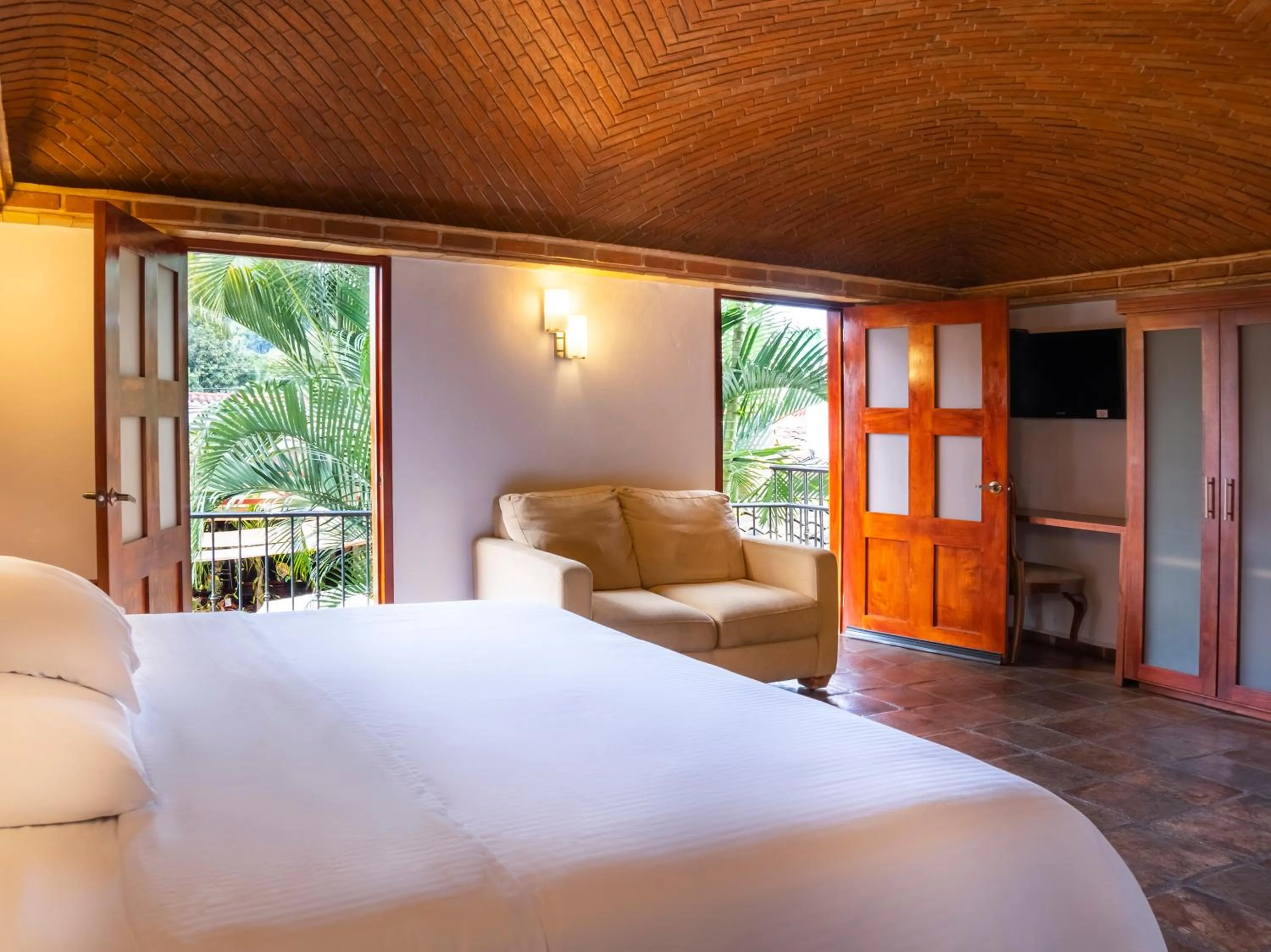 Photo of the whole room, Bed in Hotel Casa Real Del Café