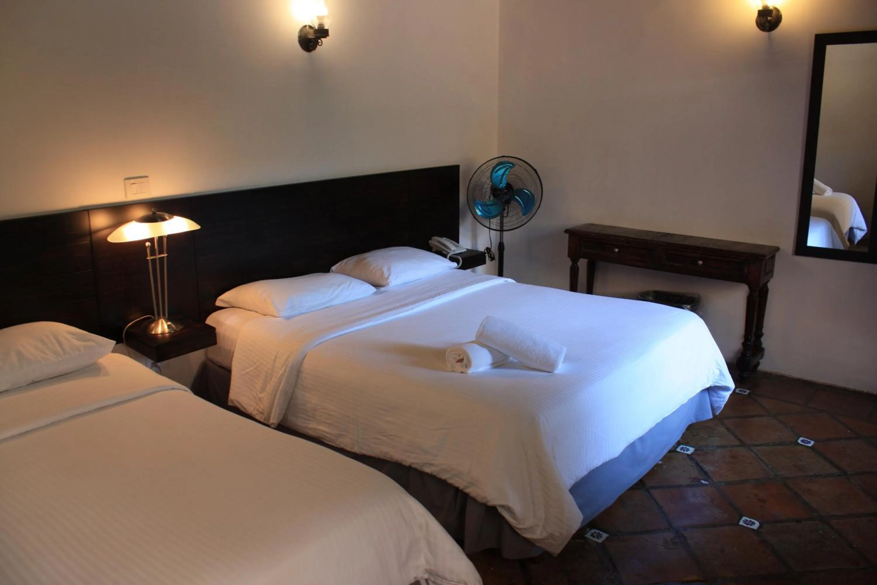 Photo of the whole room, Bed in Hotel Casa Real Del Café