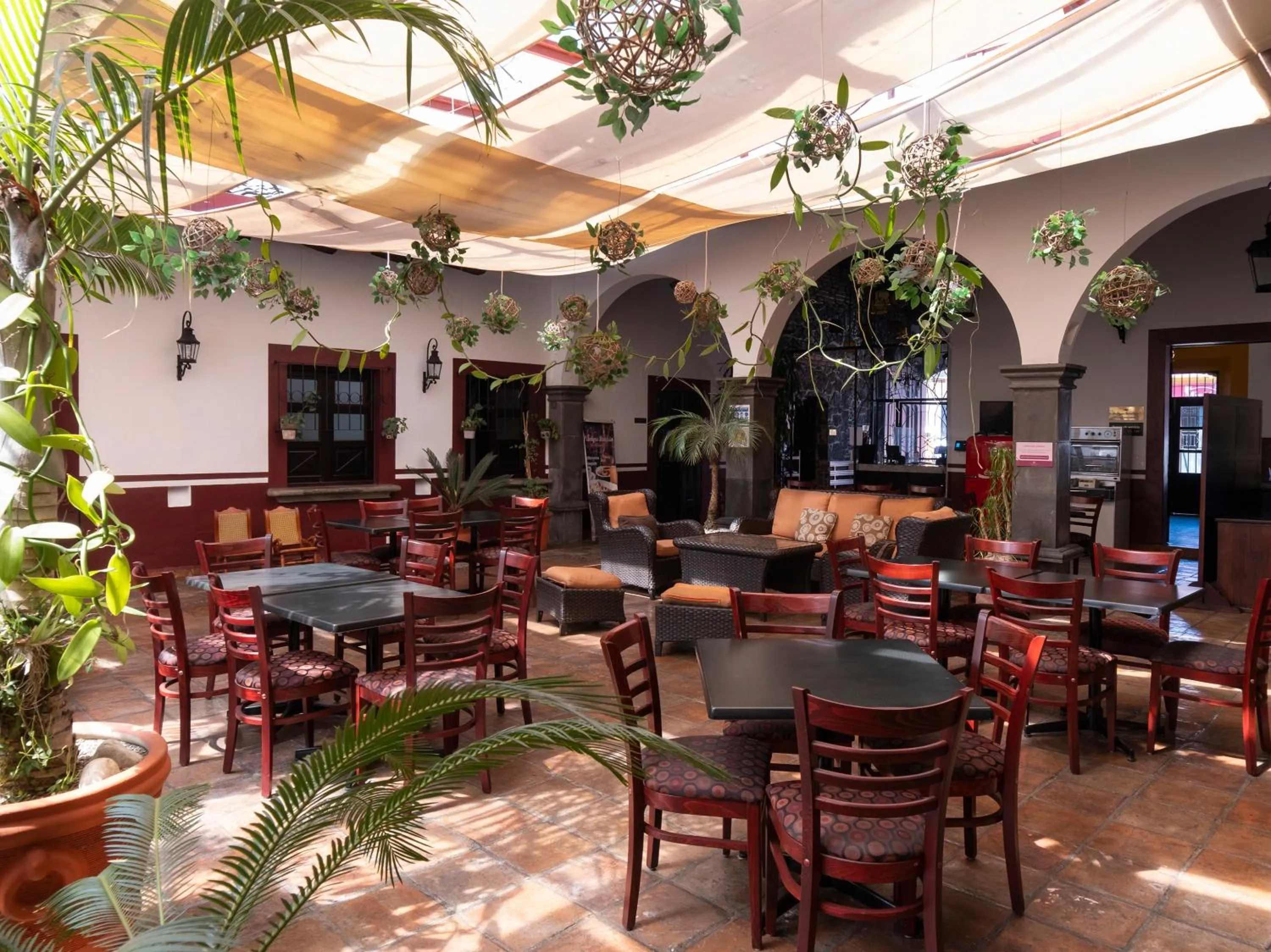 Restaurant/places to eat in Hotel Casa Real Del Café