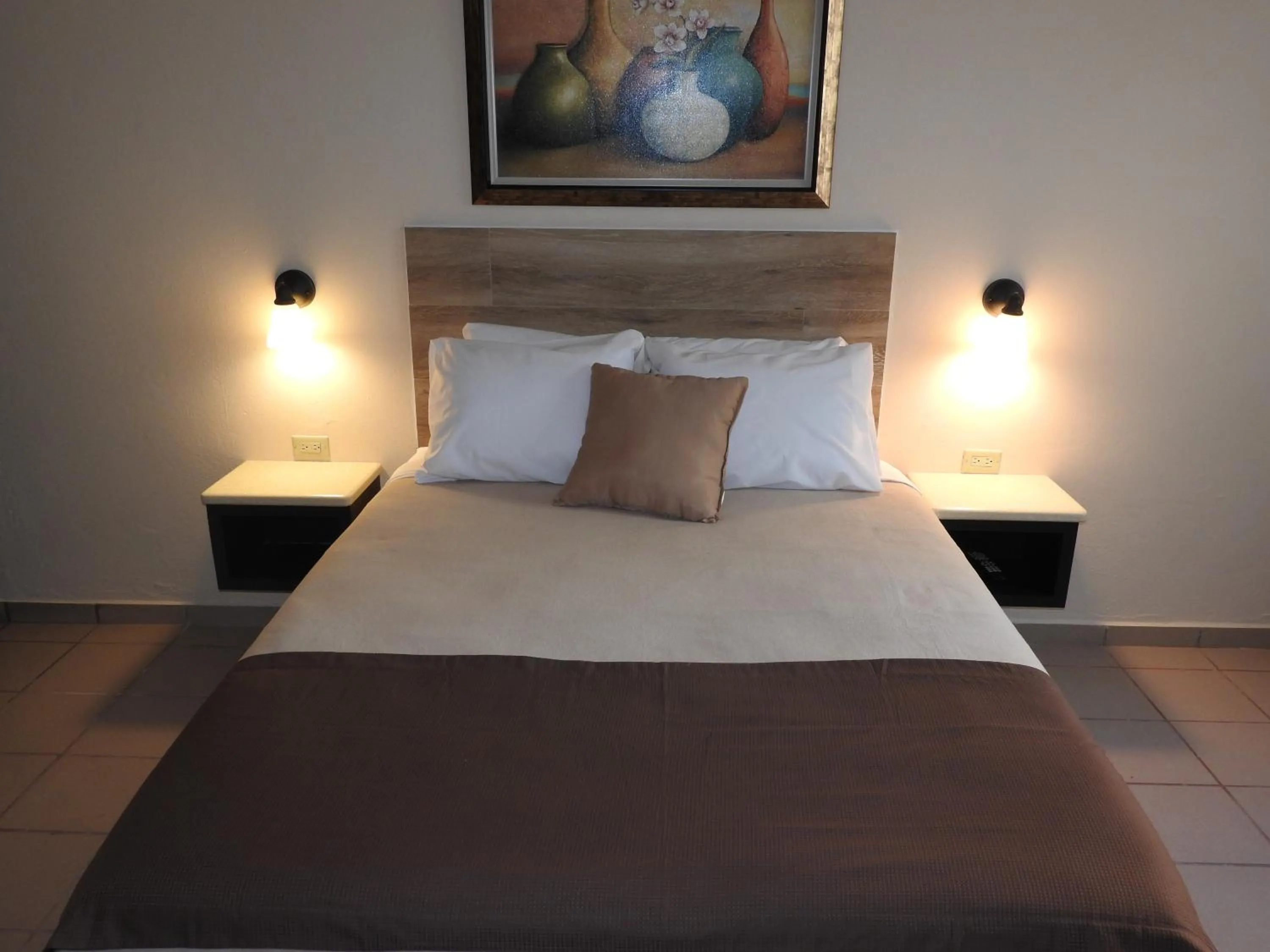 Bed in Dreams Miramar