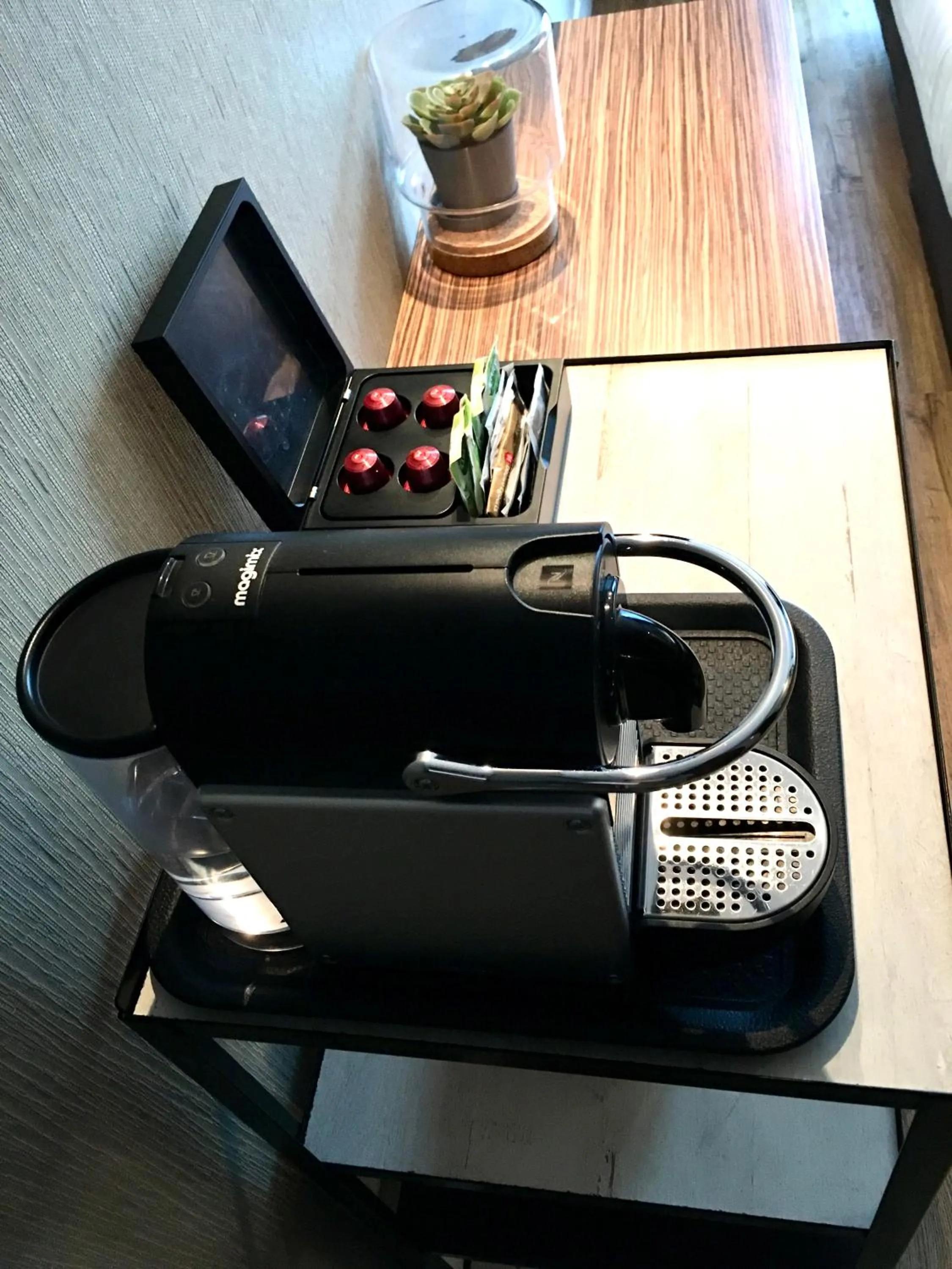 Coffee/tea facilities in Hotel Mosaic City Centre