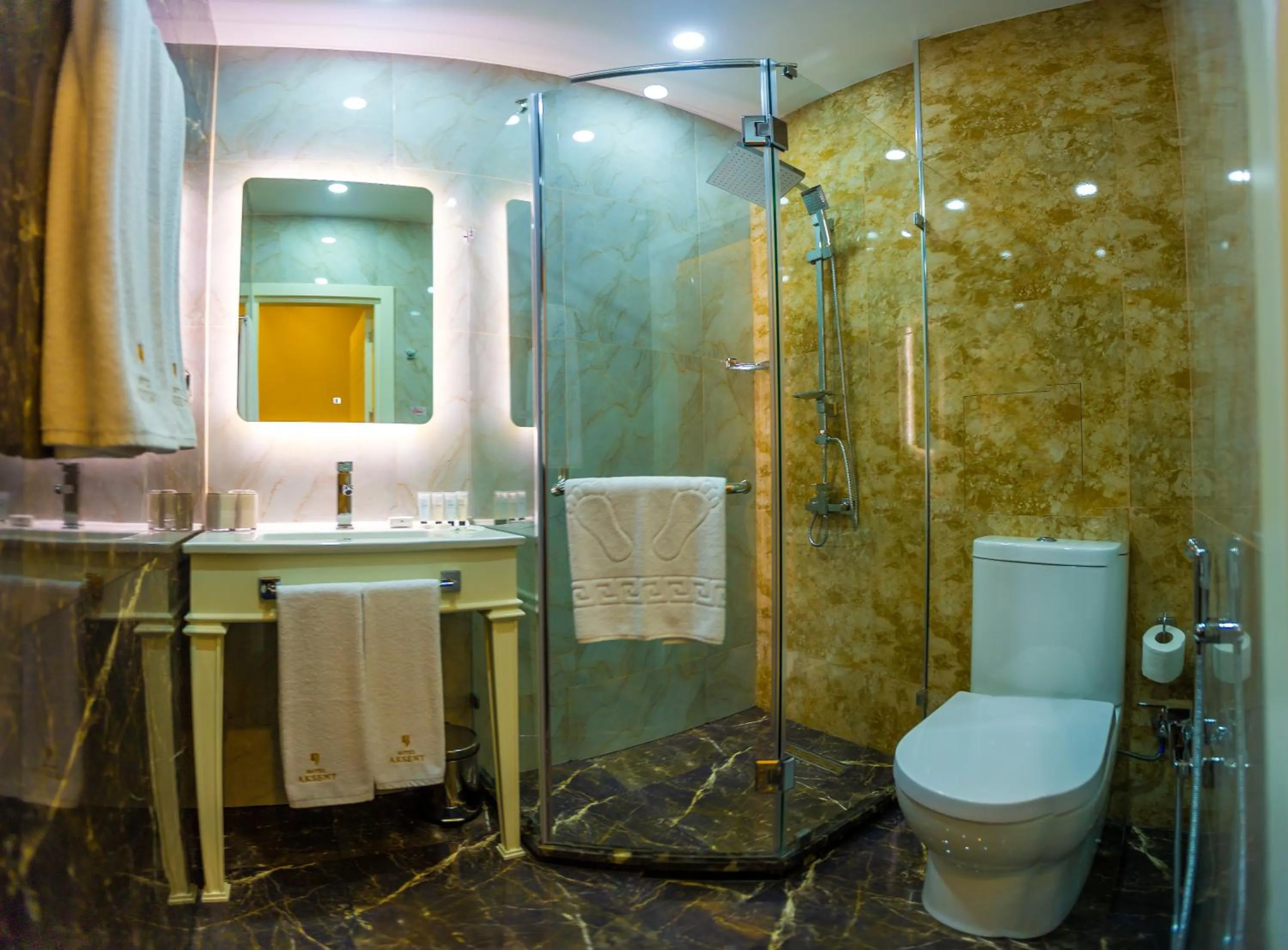 Shower in Aksent Hotel