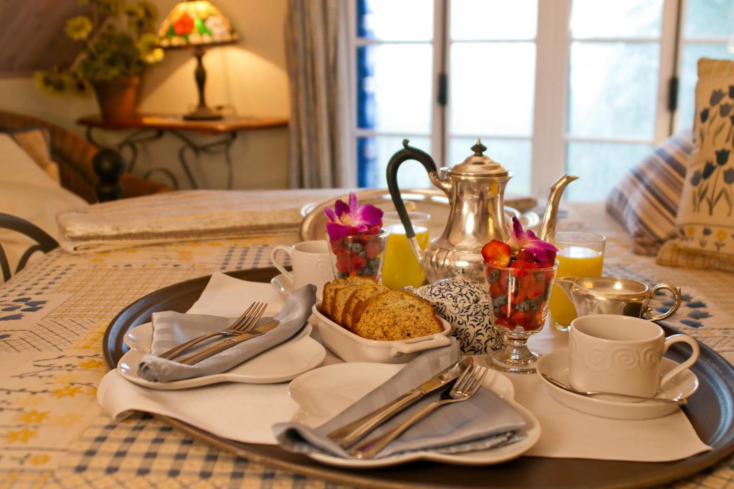 Restaurant/places to eat in Le Petit Clocher Gite Touristique B & B