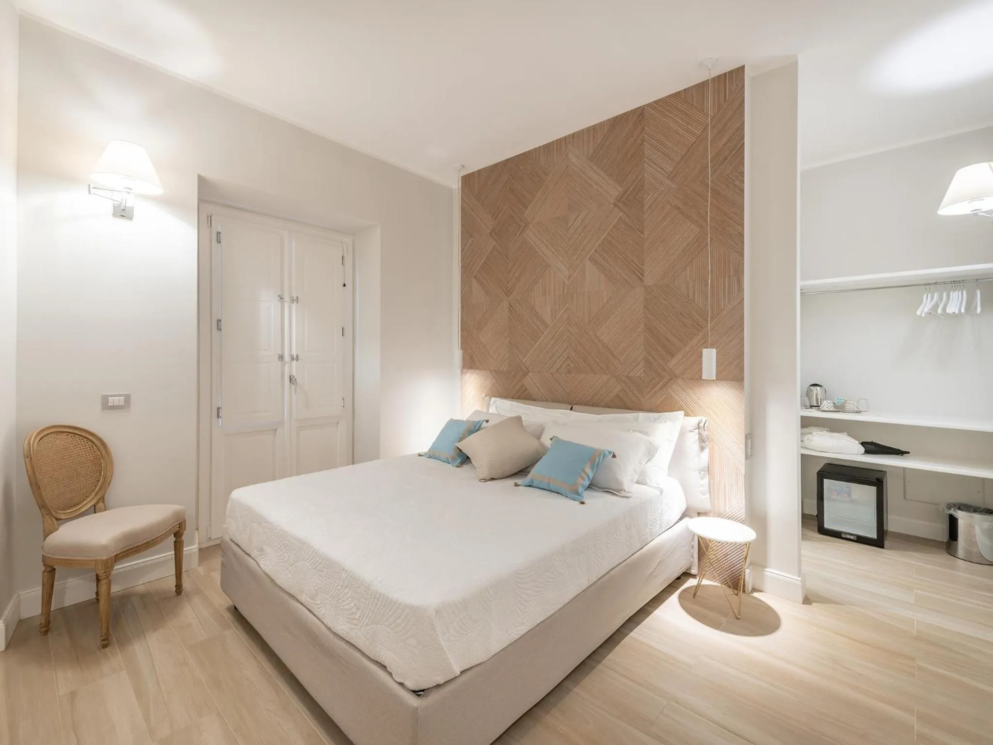 Bedroom, Bed in AQUAMADRE Suites