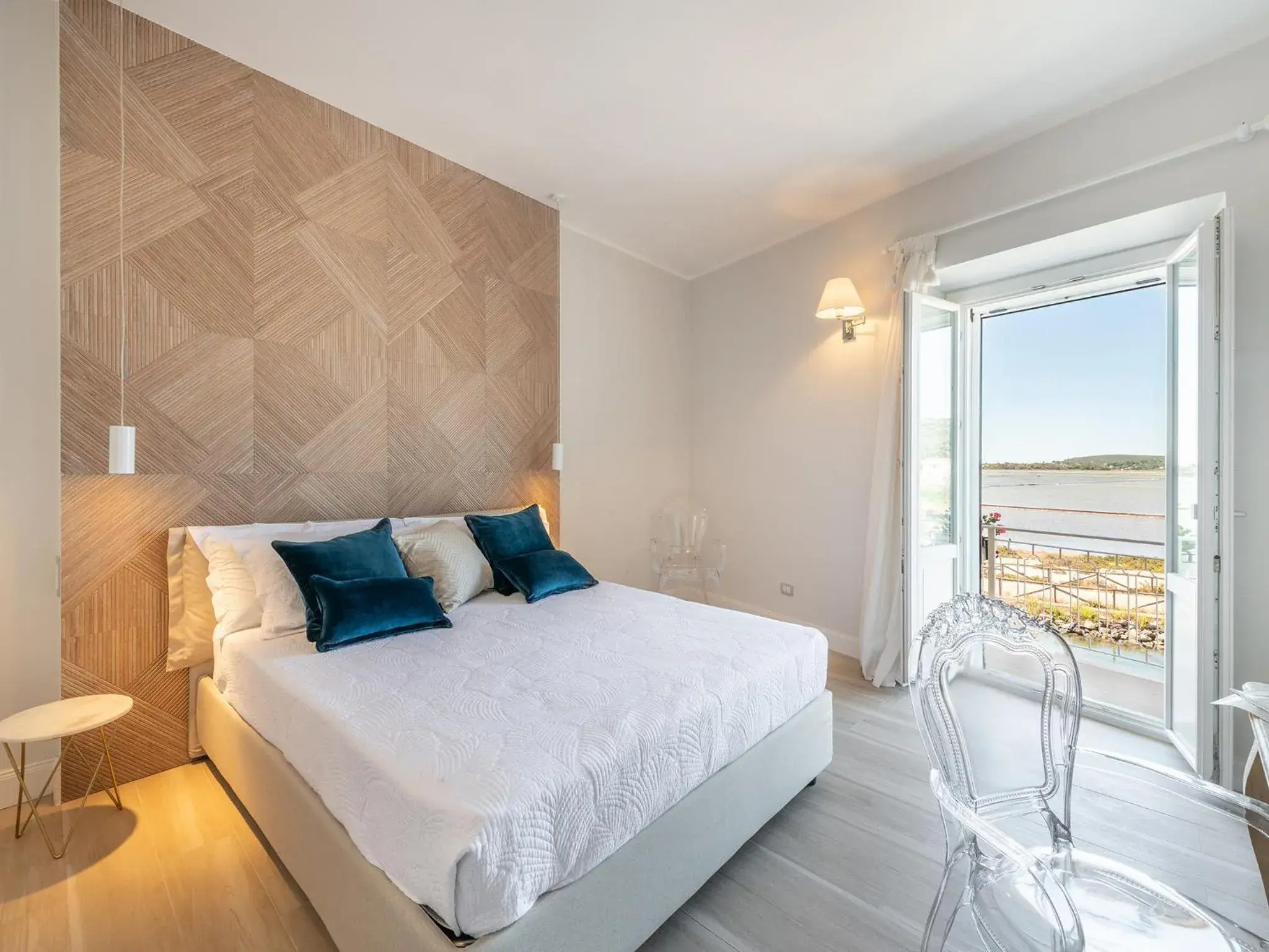 Bedroom, Bed in AQUAMADRE Suites Bedroom, Bed in AQUAMADRE Suites