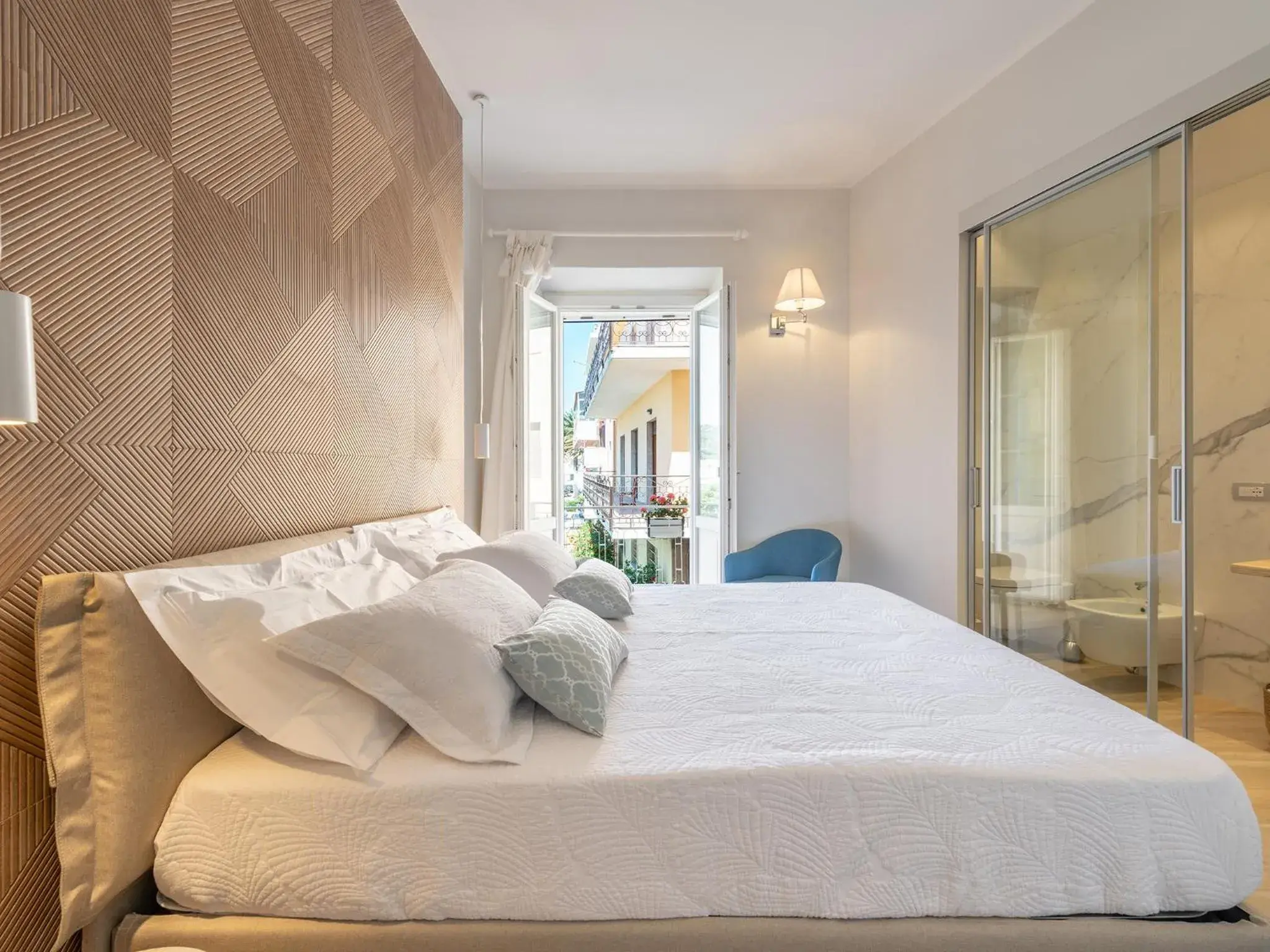 Bedroom, Bed in AQUAMADRE Suites Bedroom, Bed in AQUAMADRE Suites