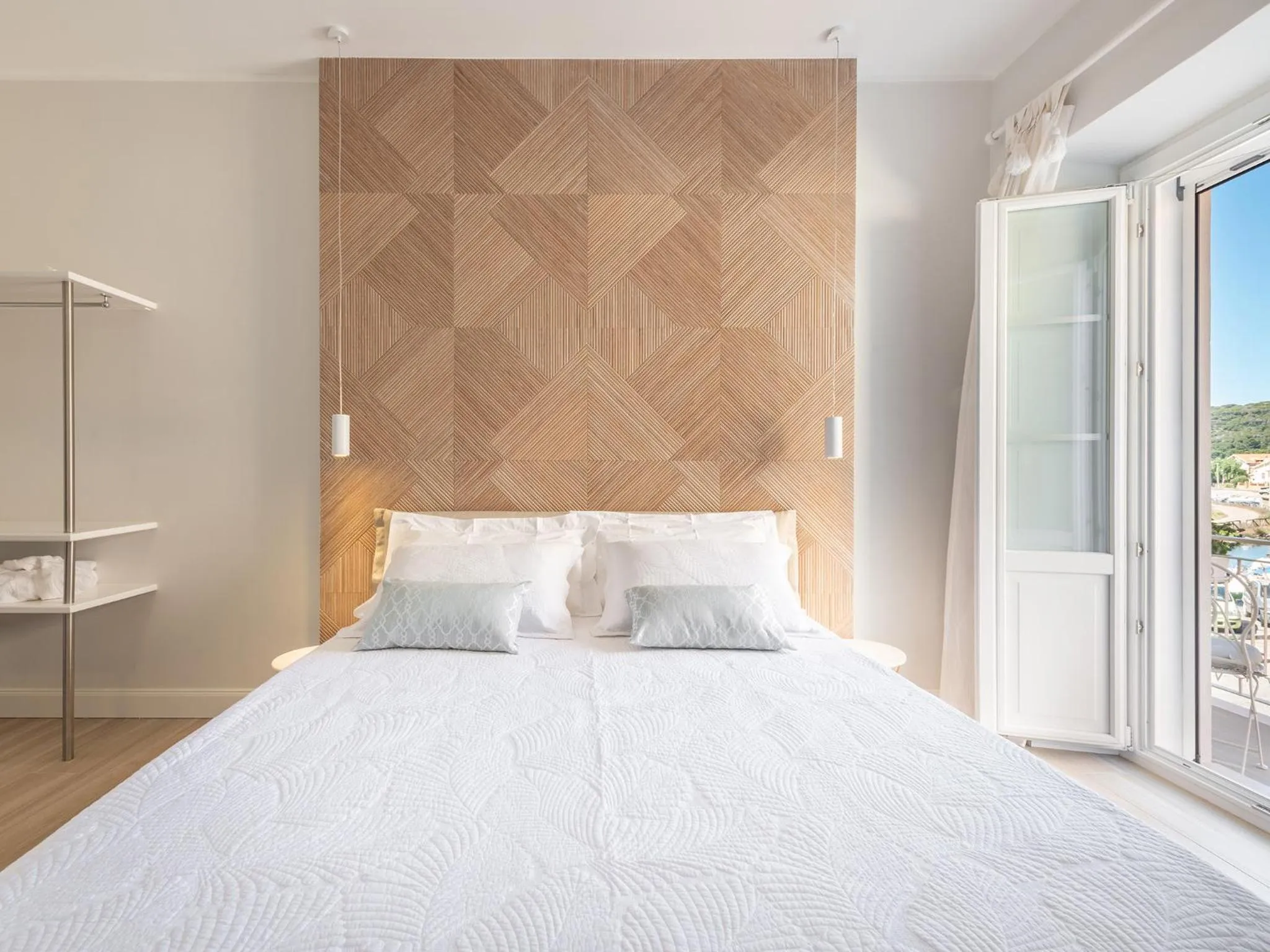 Bedroom, Bed in AQUAMADRE Suites