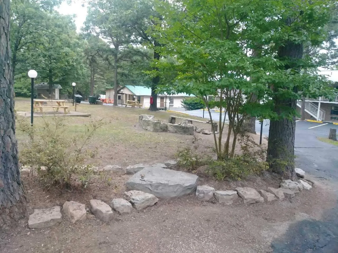 Property building in Traveler's Inn