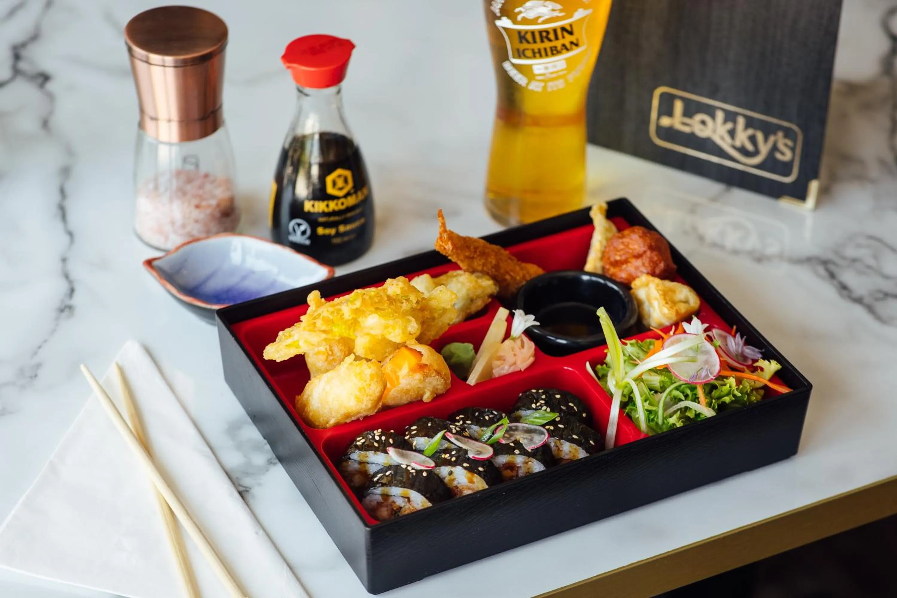 Restaurant/places to eat in The Imperial Dragon Hotel