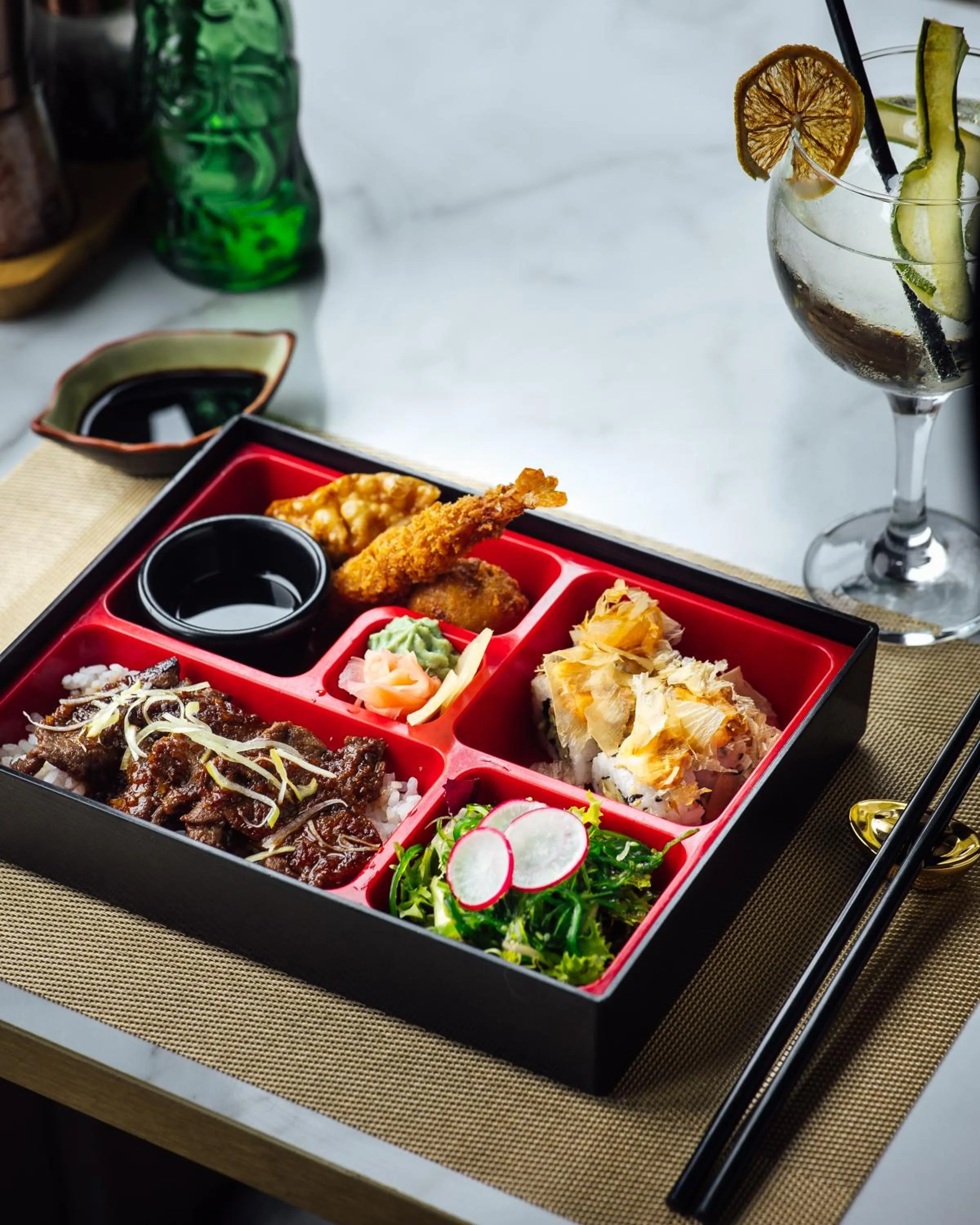 Restaurant/places to eat in The Imperial Dragon Hotel