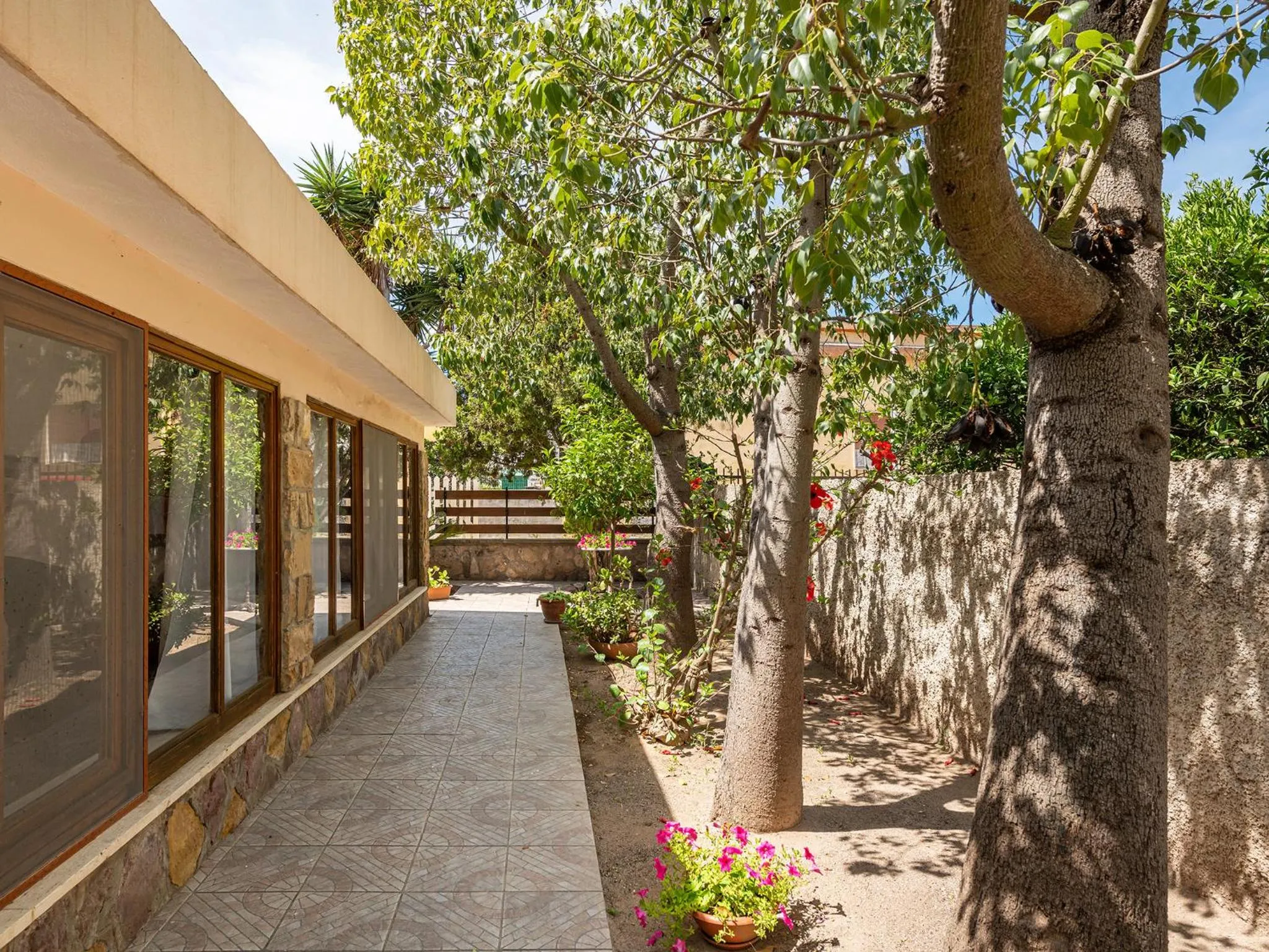 Garden in Villa Iole Apartment