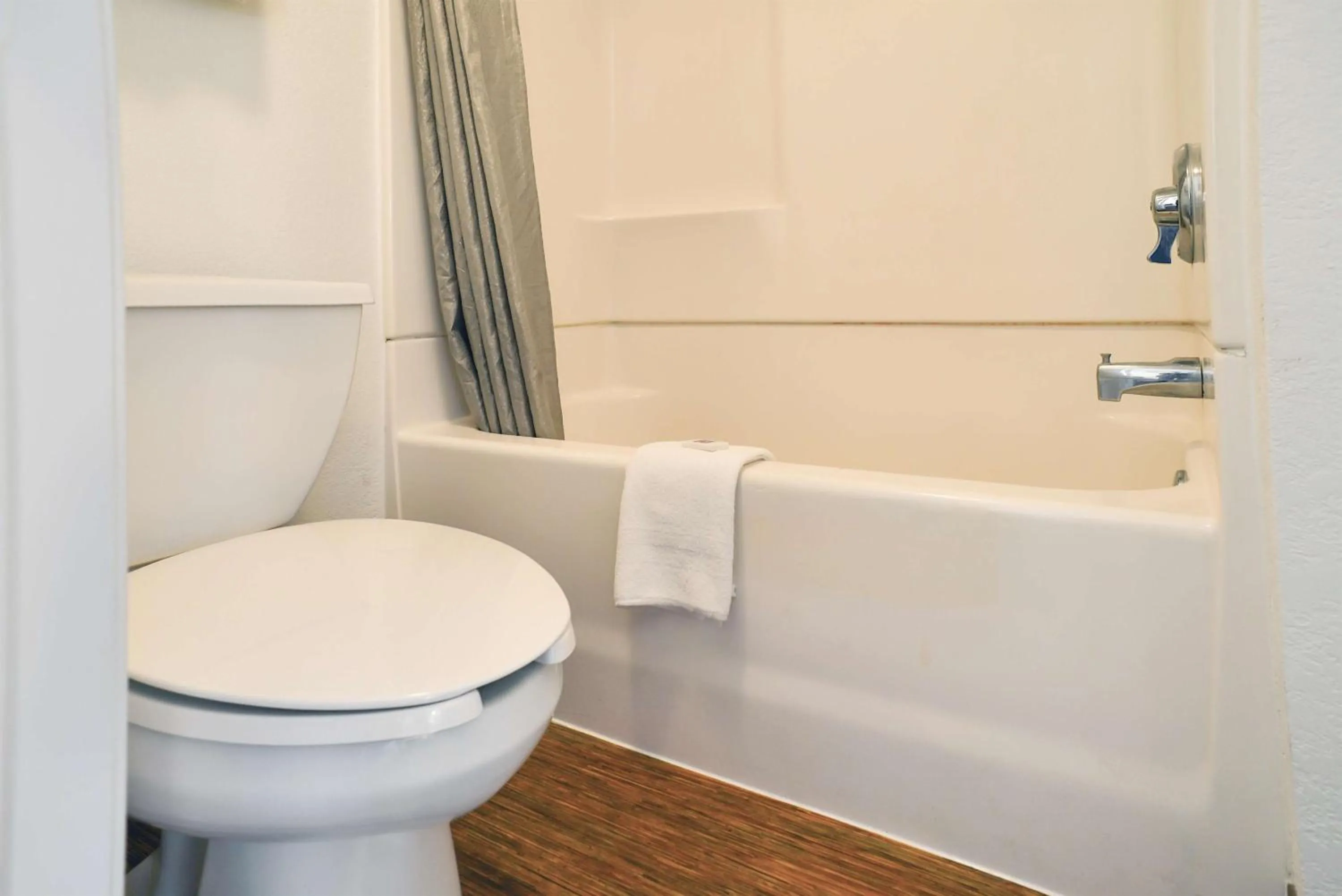 Bathroom in Motel 6-Saint Joseph, MO