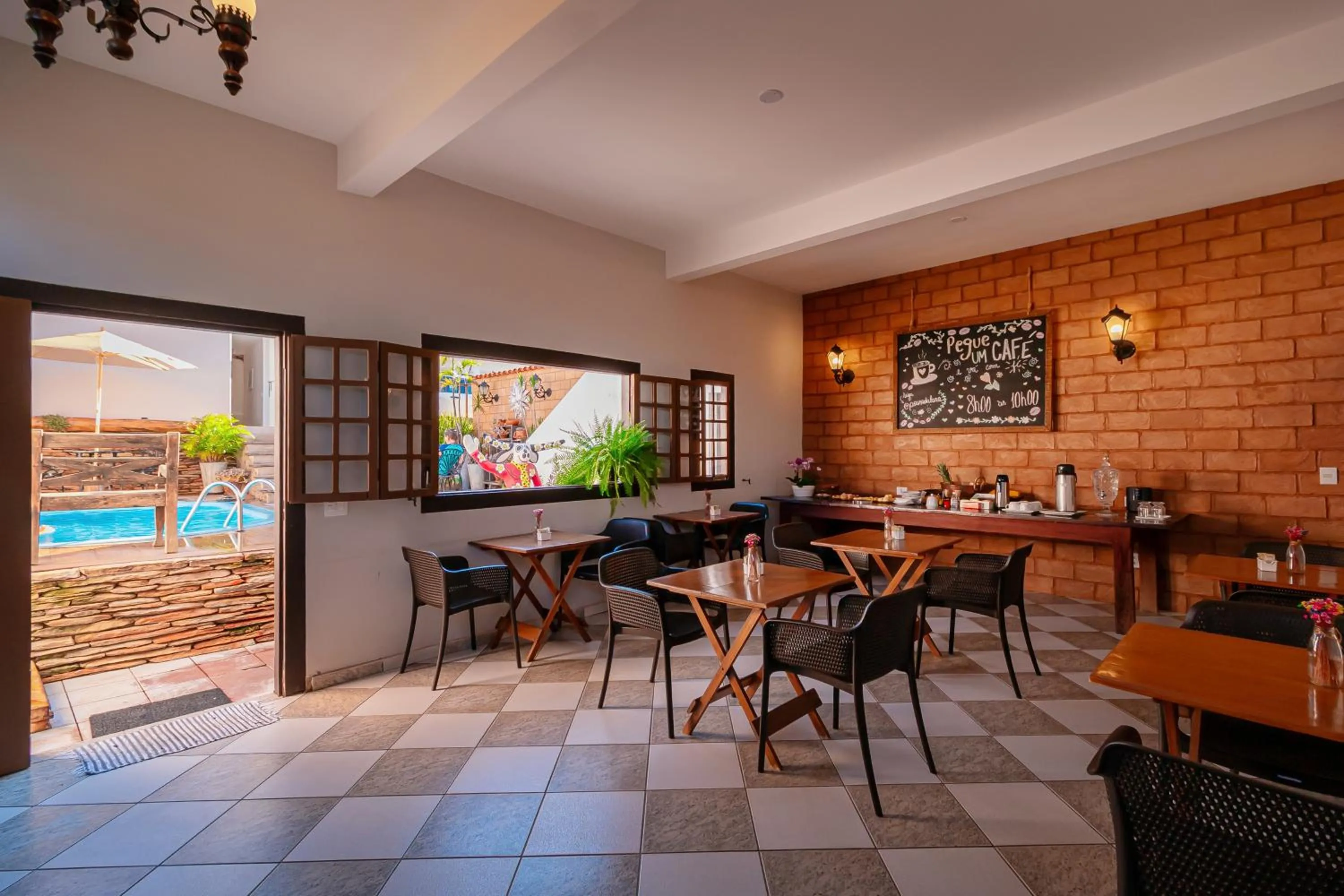 Food and drinks in Pousada Lara