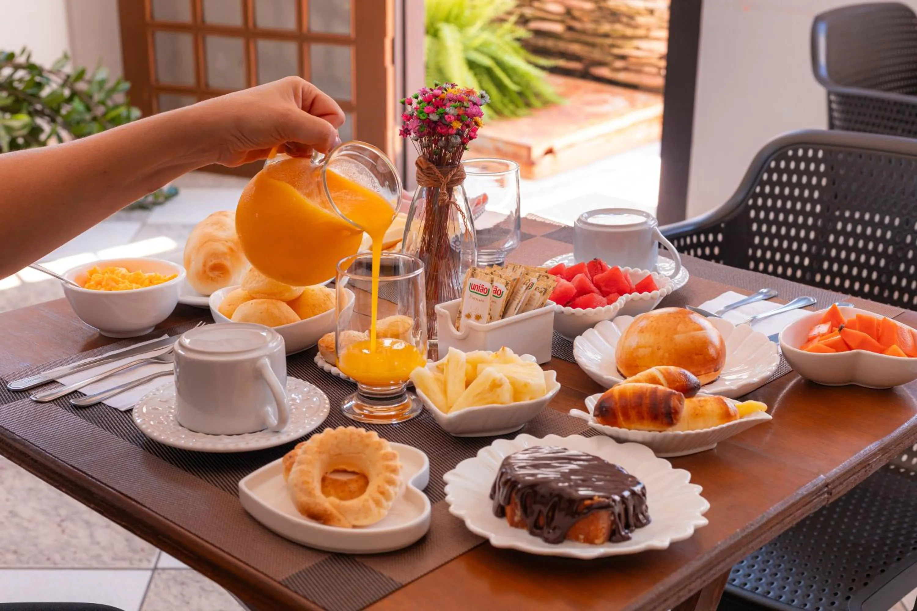 Food and drinks in Pousada Lara