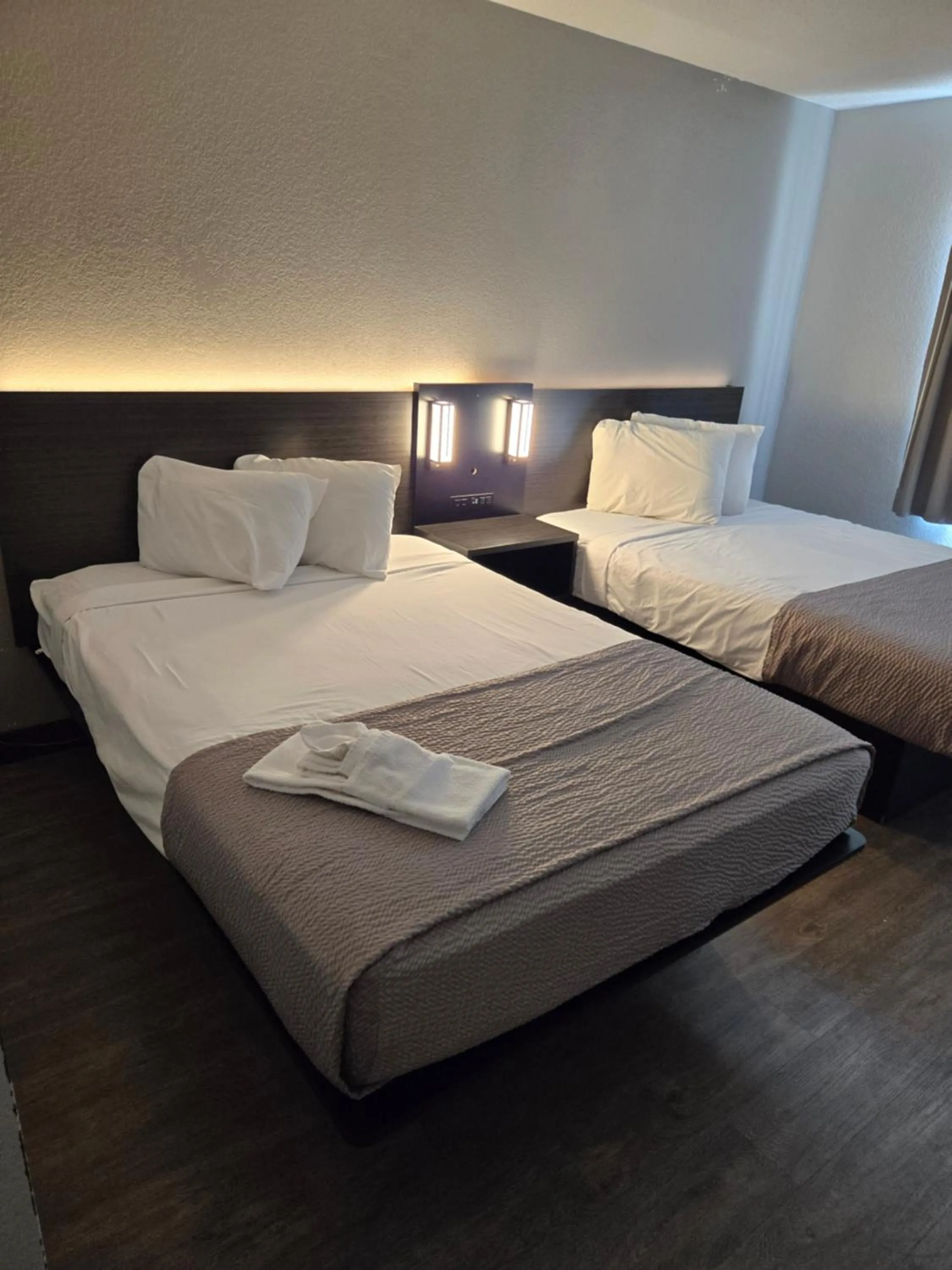 Bed in Motel 6-Billings, MT - North