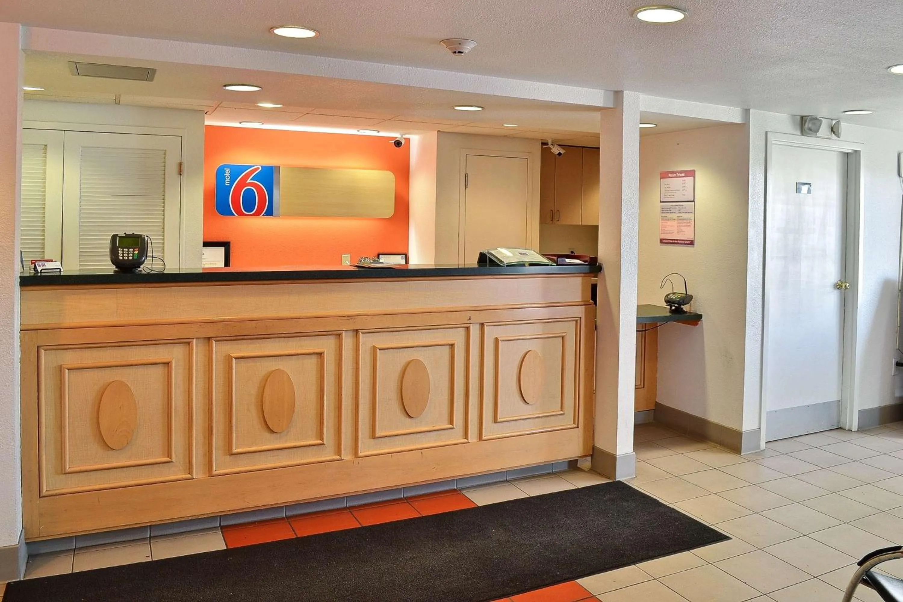 Lobby or reception in Motel 6-Billings, MT - North
