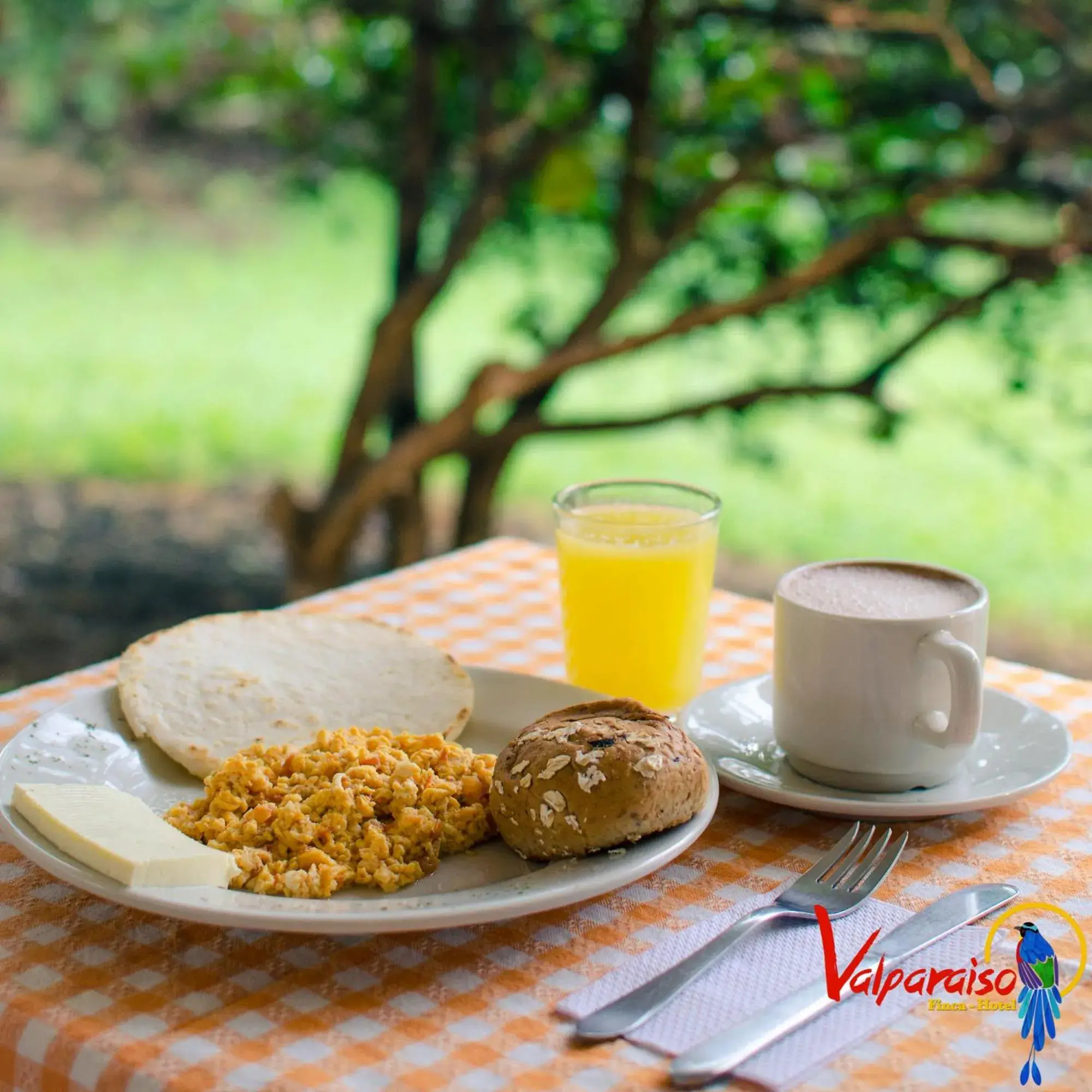 Breakfast in Finca Hotel Valparaíso Breakfast in Finca Hotel Valparaíso