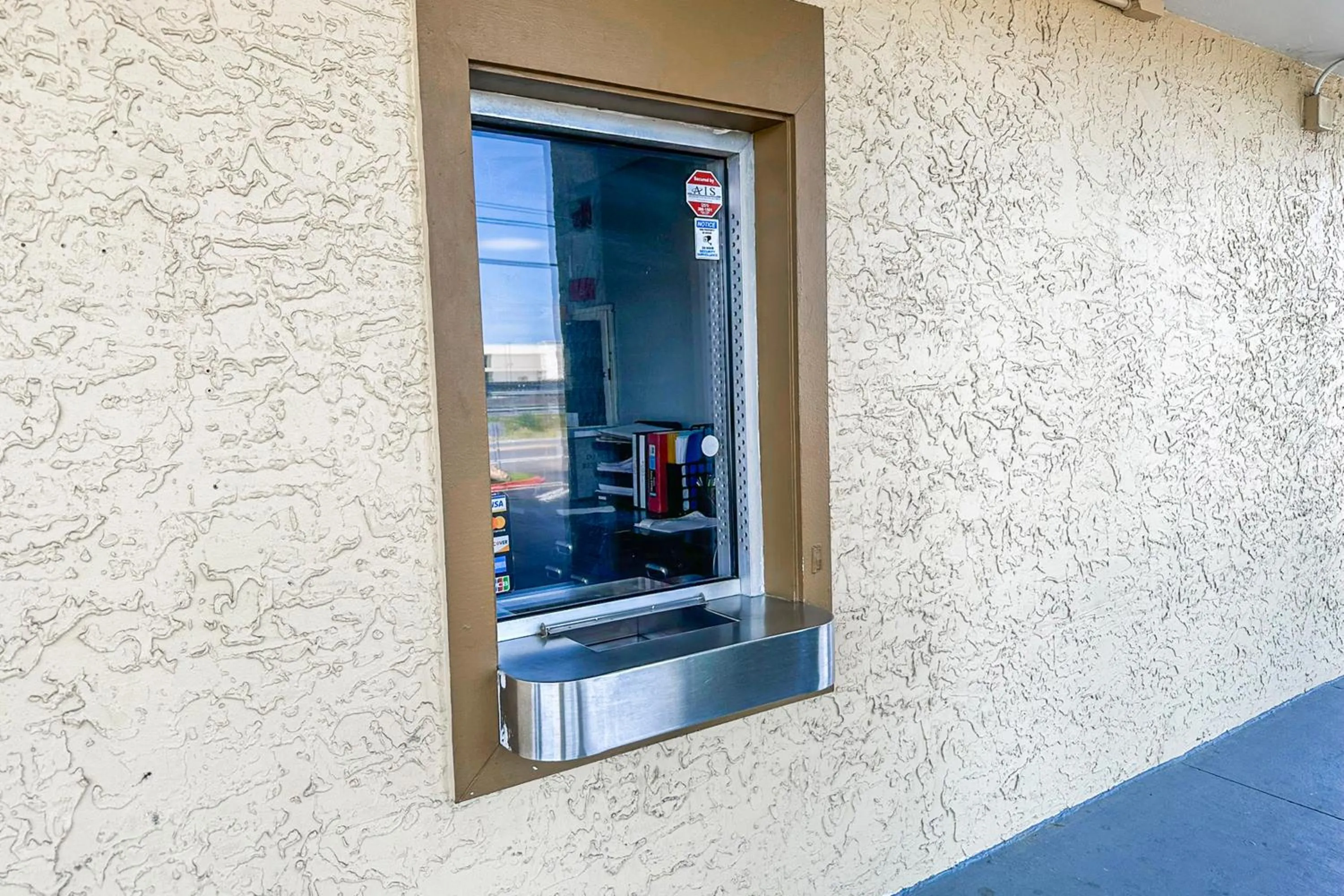 Area and facilities in OYO Hotel Mobile, AL I-65 at Airport Blvd