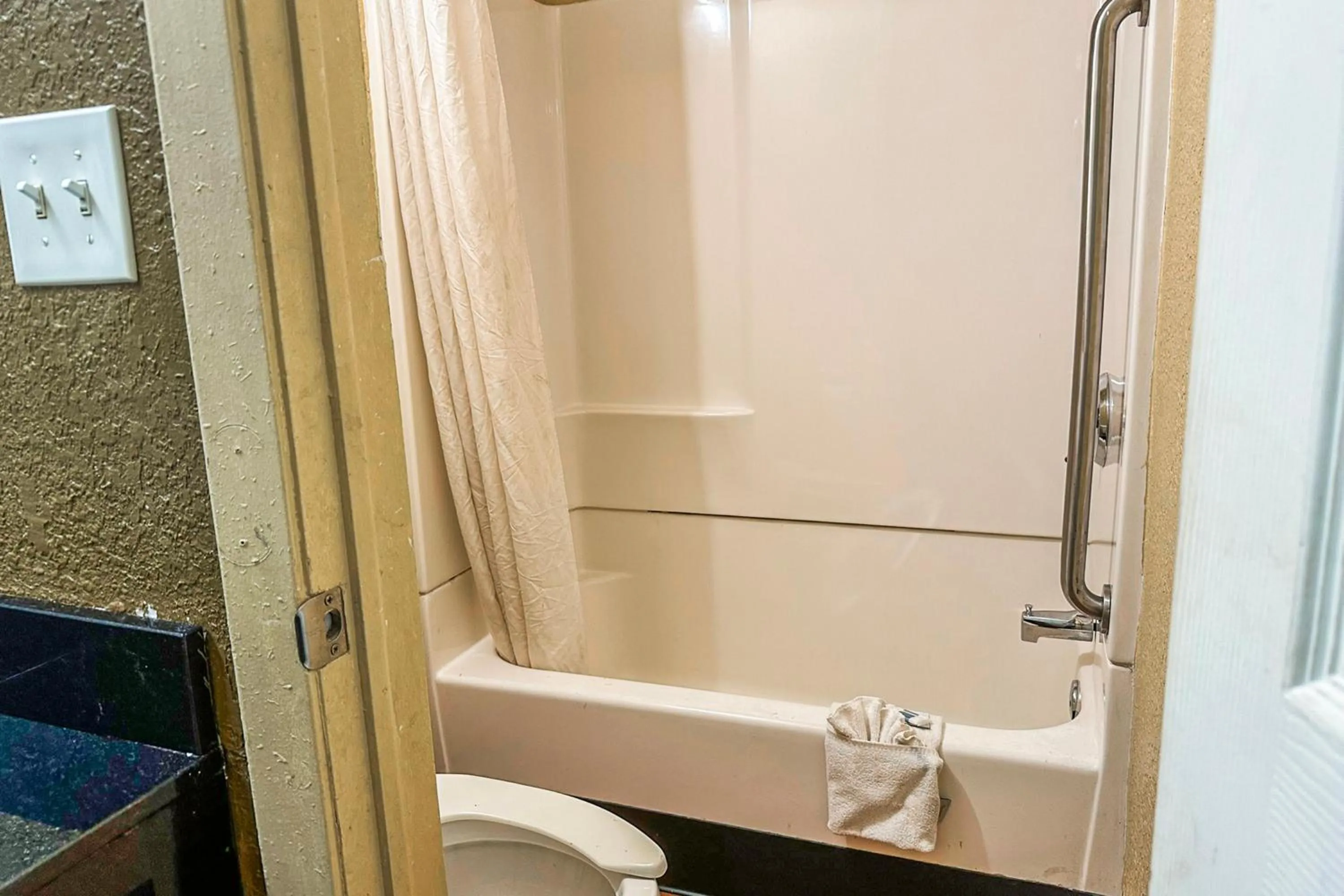 Bathroom in OYO Hotel Mobile, AL I-65 at Airport Blvd