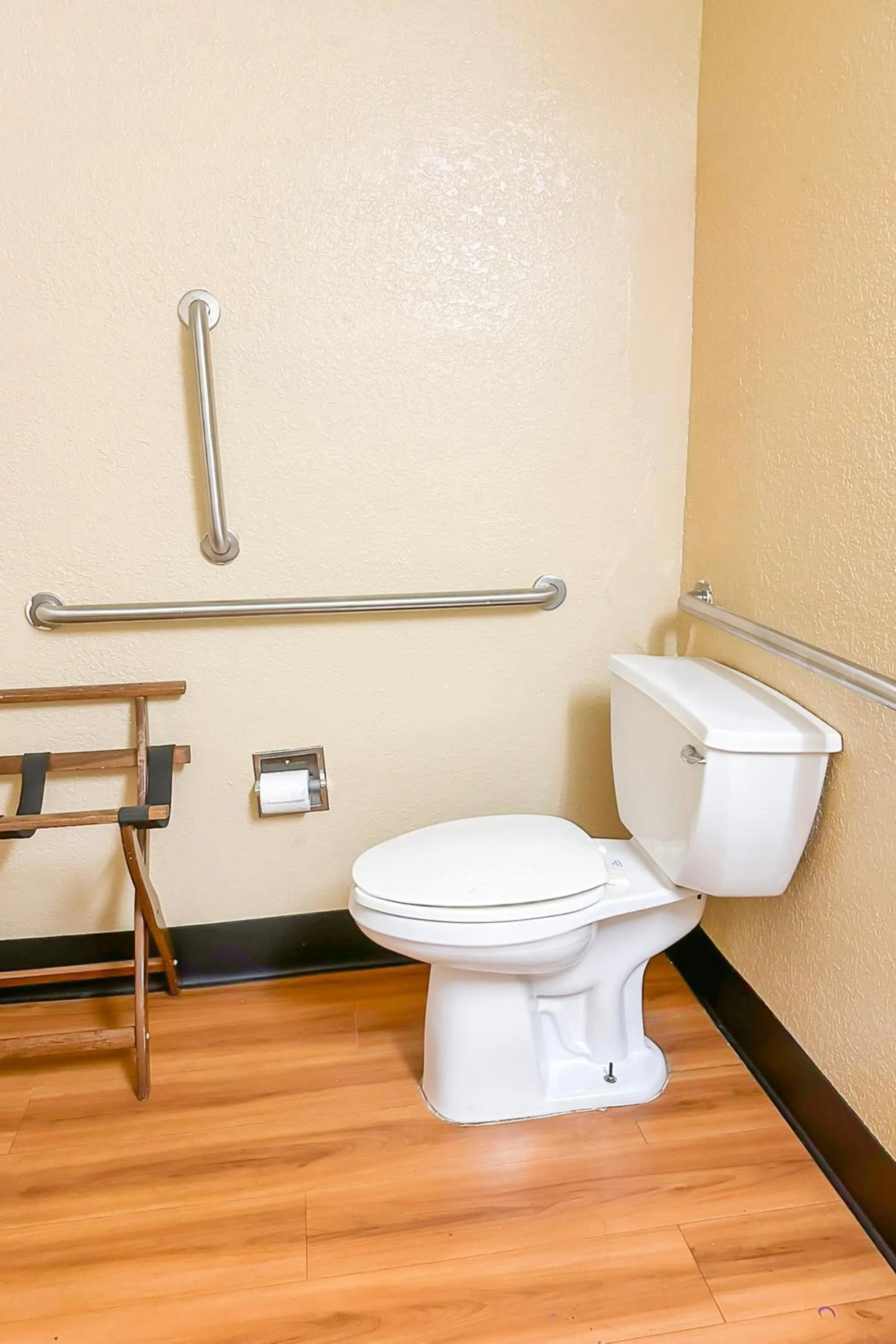 Bathroom in OYO Hotel Mobile, AL I-65 at Airport Blvd