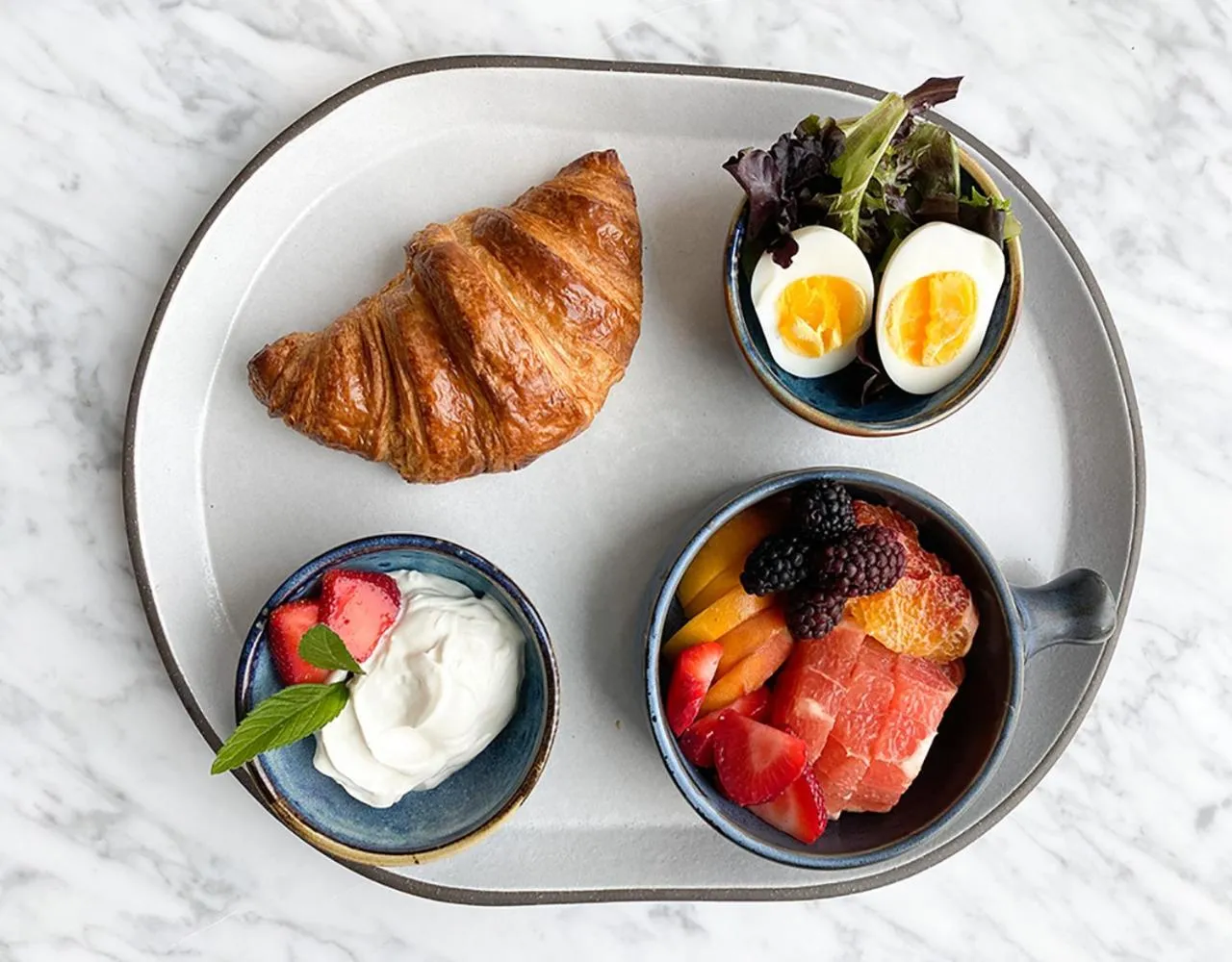 American breakfast in The Whaler's Inn