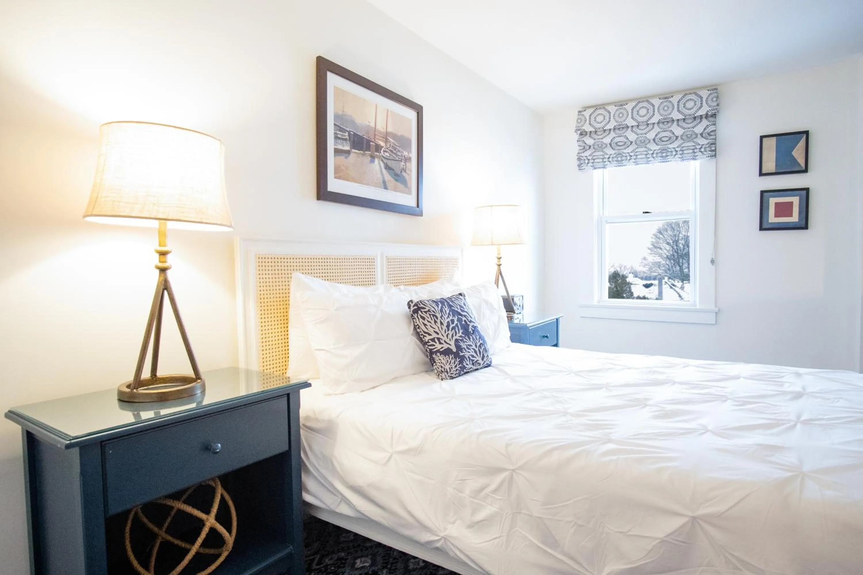 Bed in The Whaler's Inn