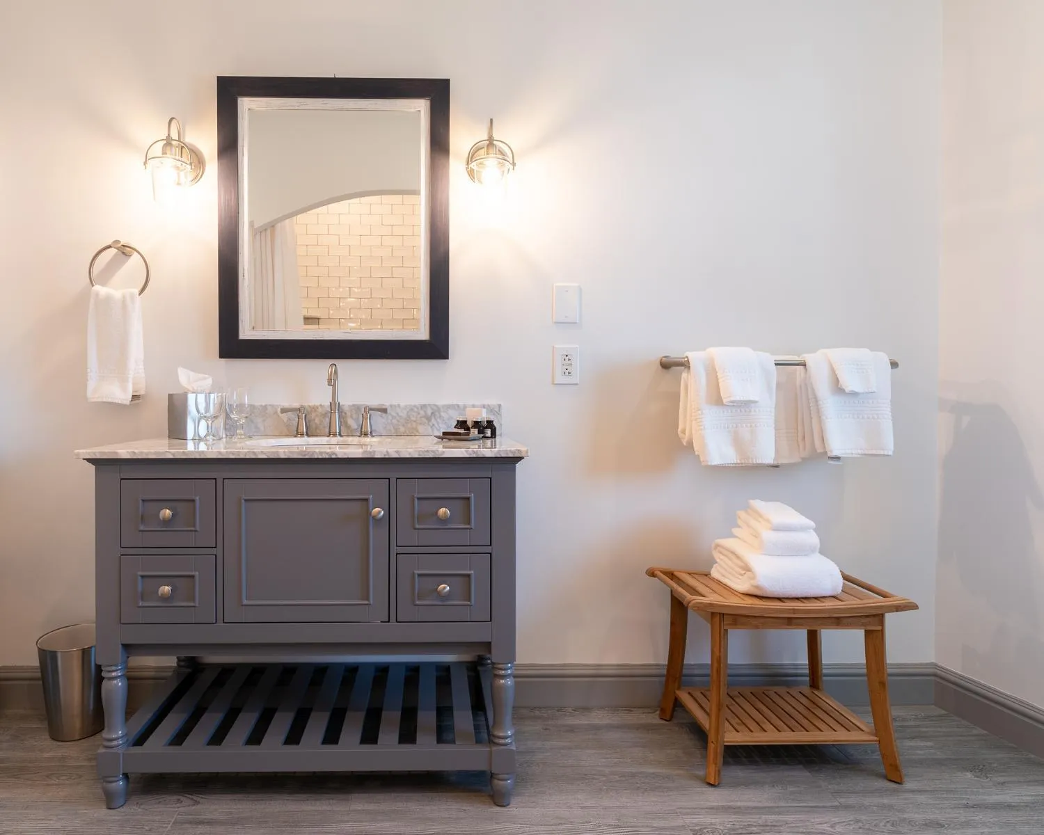 Bathroom in The Whaler's Inn