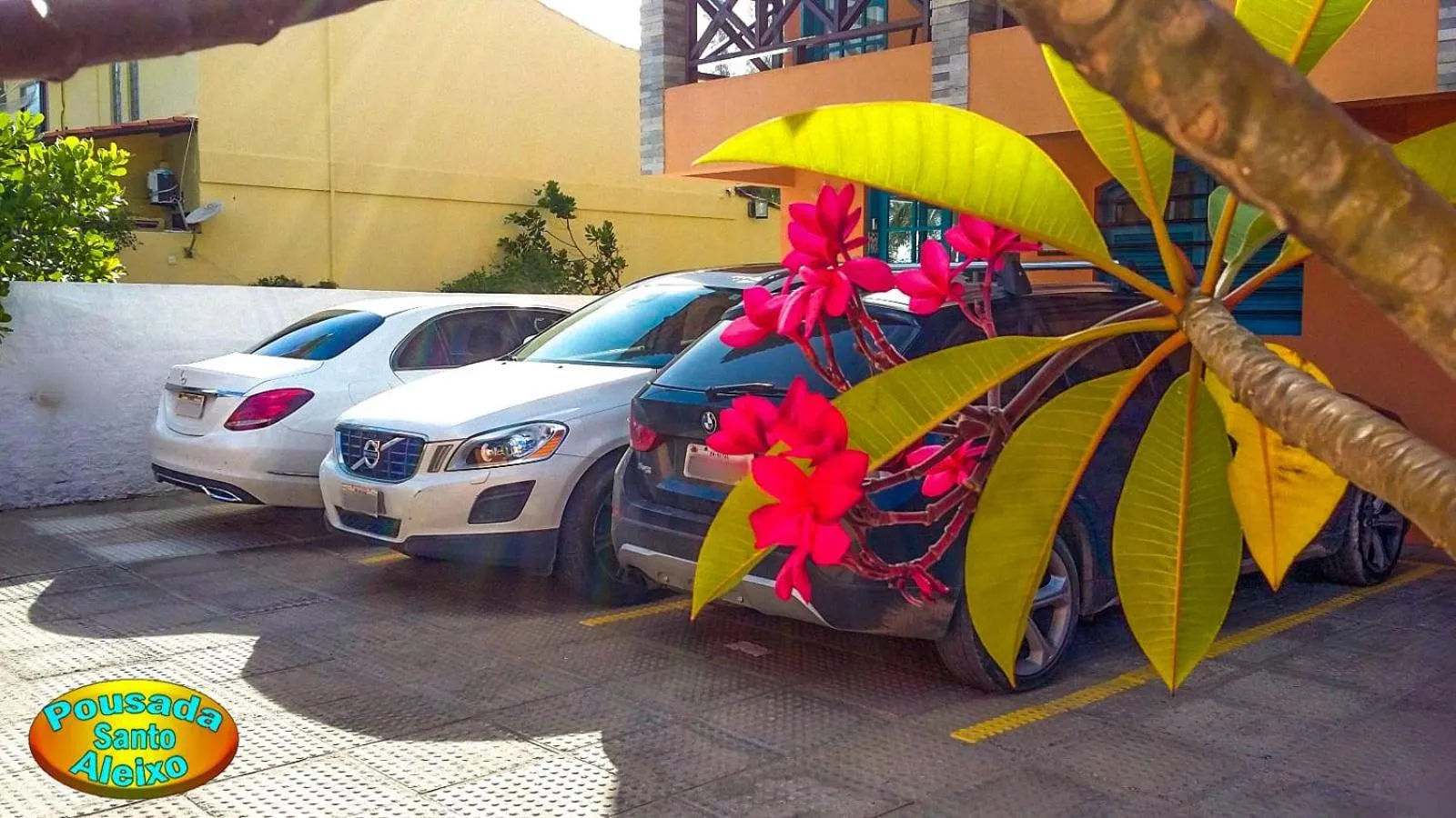 Parking in Pousada Santo Aleixo