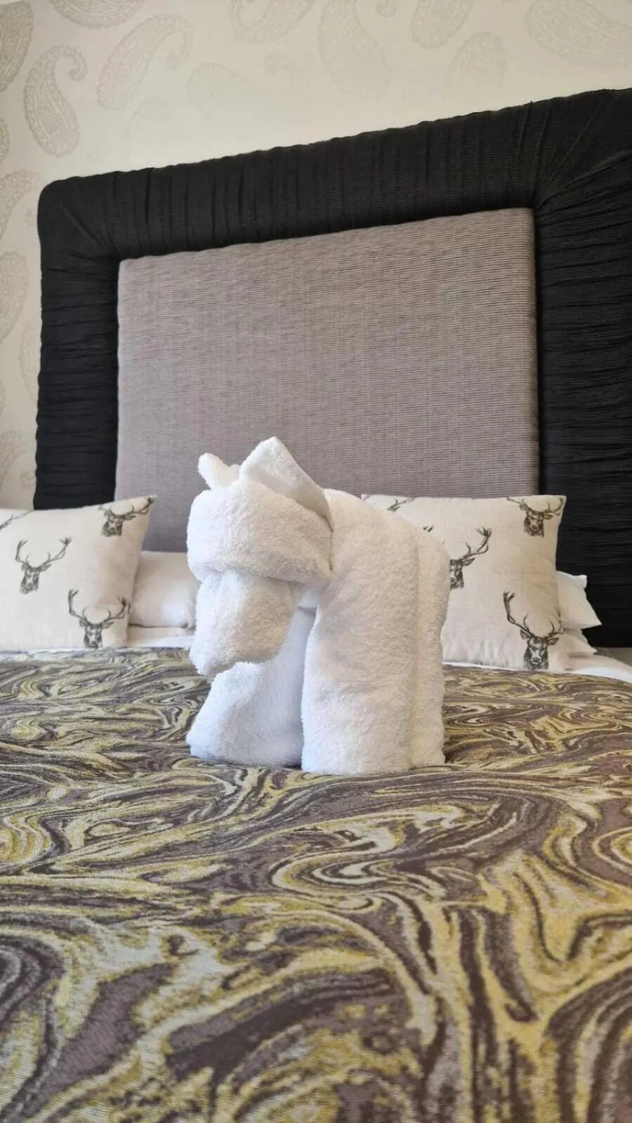 Bedroom, Bed in The Abbotsford