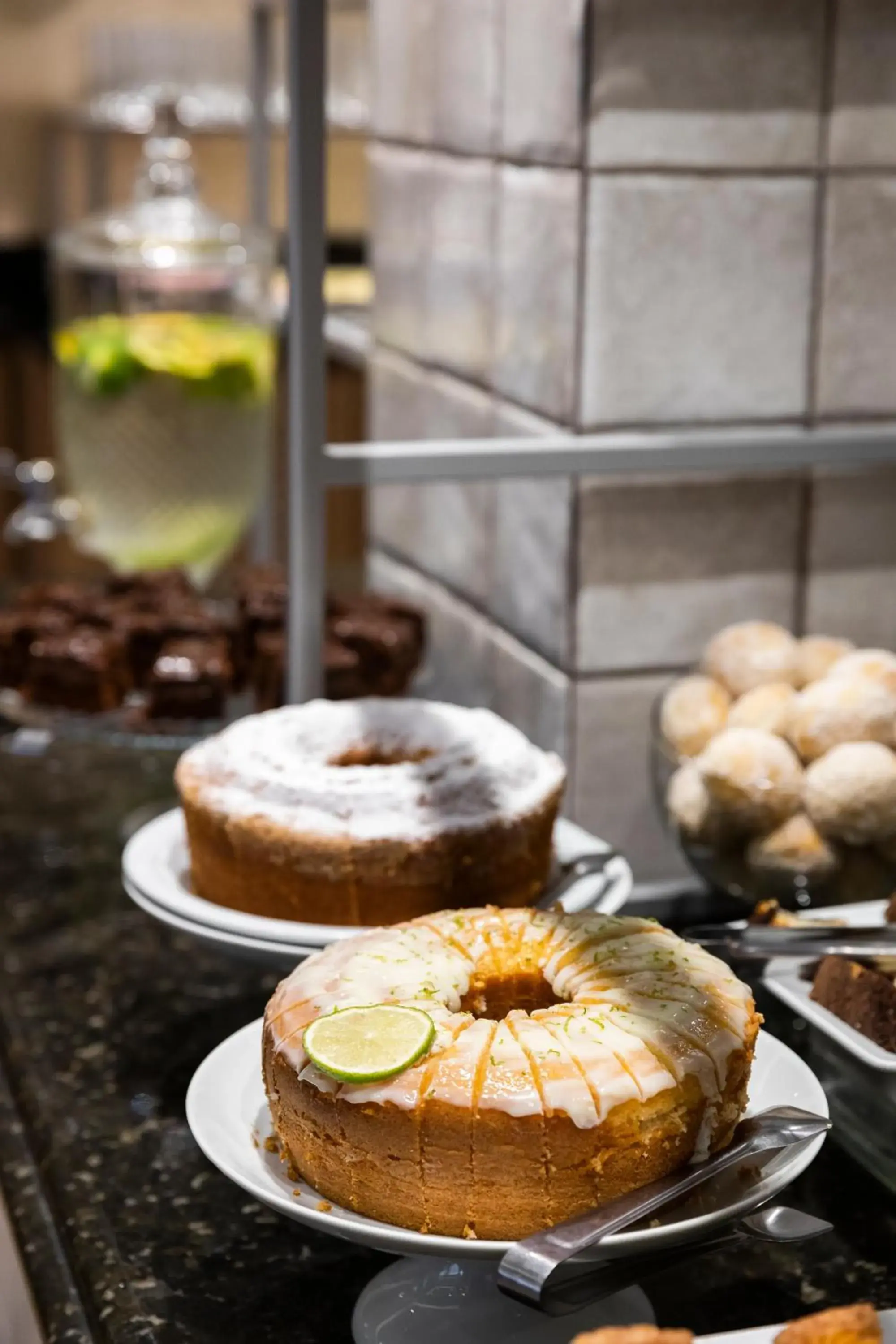 Restaurant/places to eat in H Hotel Restaurant/places to eat in H Hotel