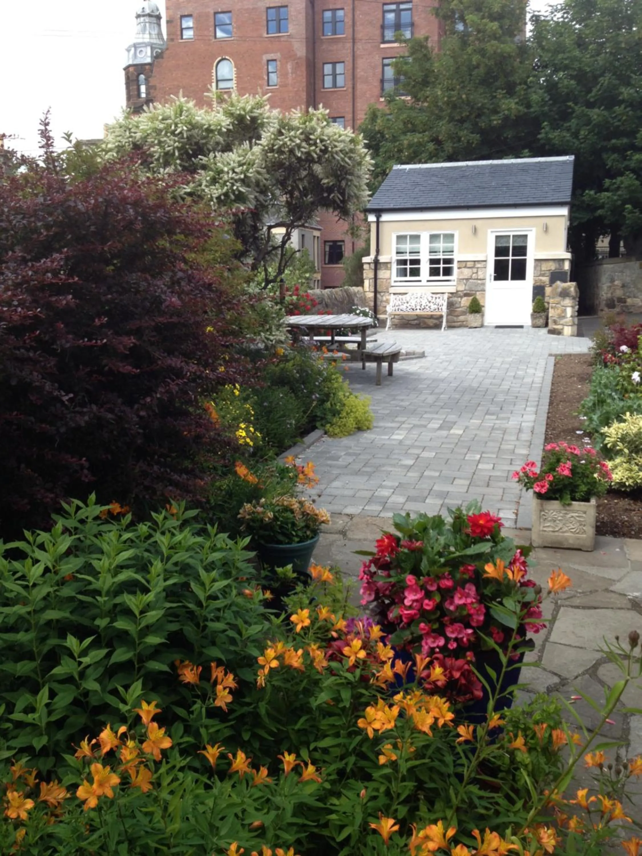 Property building in No 5 Pilmour