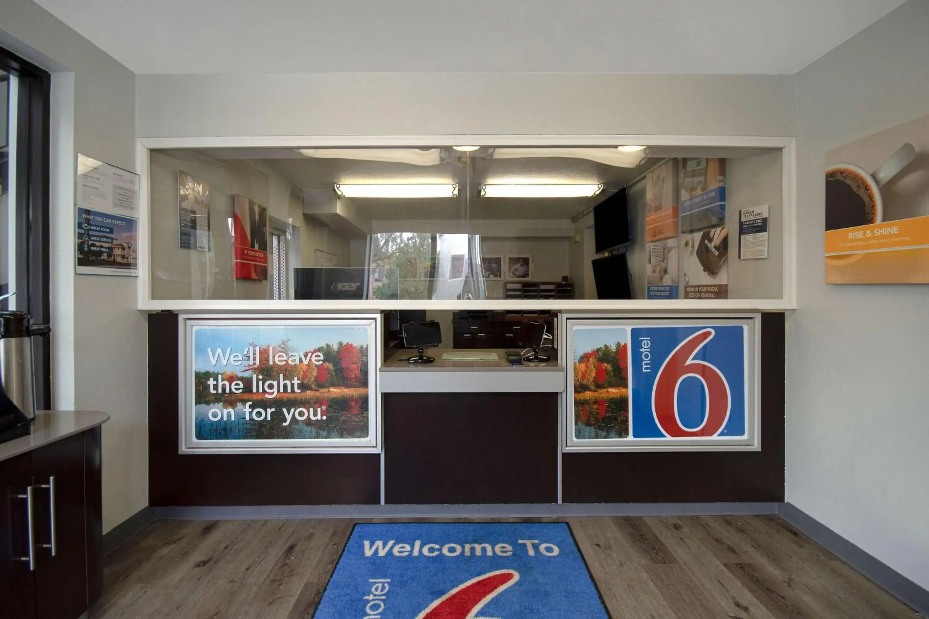 Lobby or reception in Motel 6-Merrillville, IN