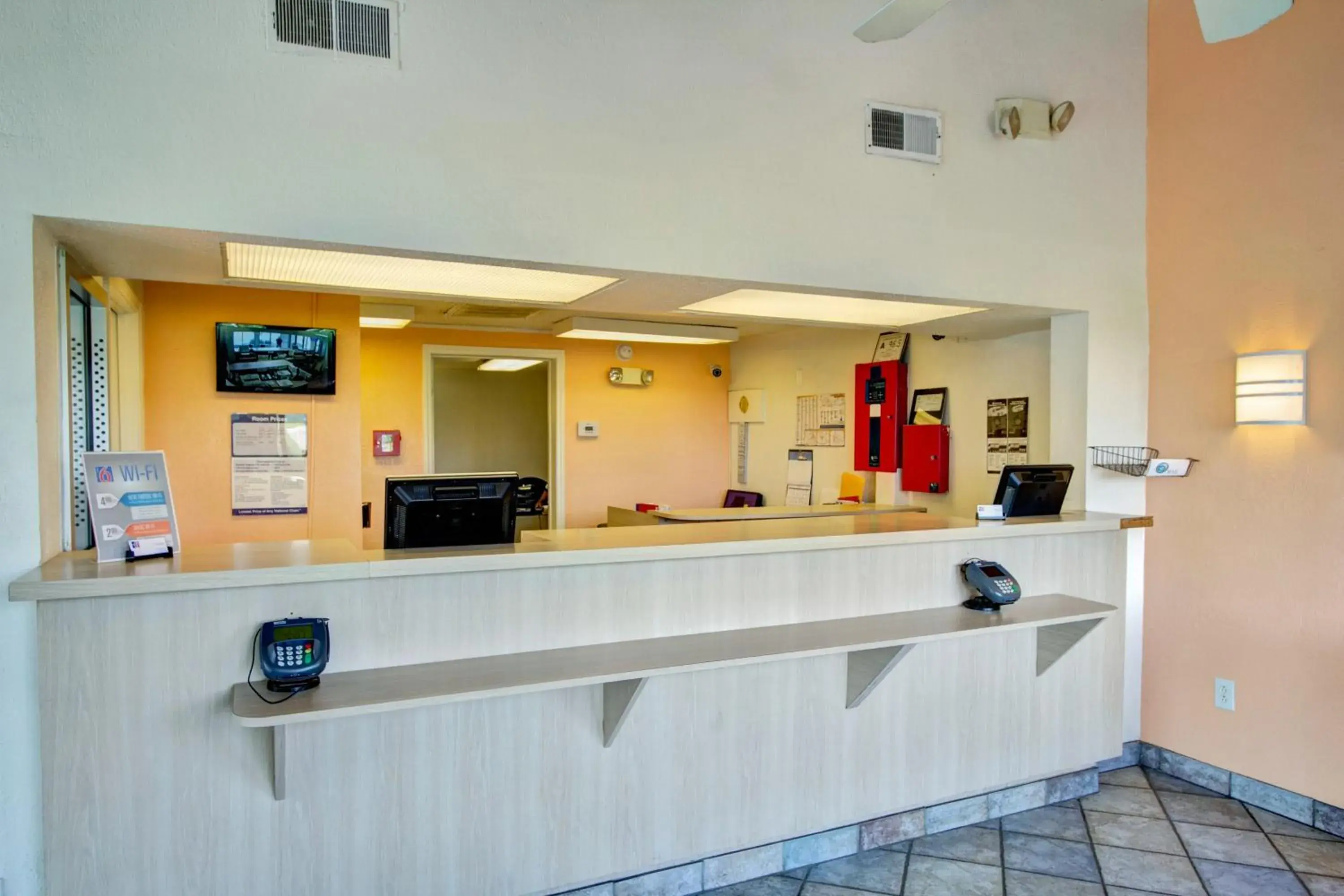 Lobby or reception in Knights Inn Burlington NC Lobby or reception in Knights Inn Burlington NC