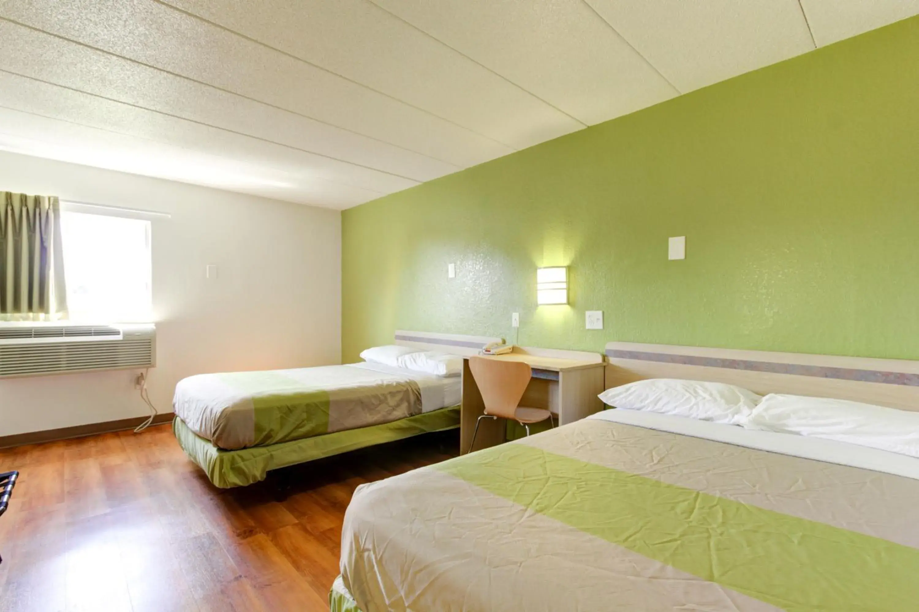 Bedroom, Bed in Motel 6 Portland, ME