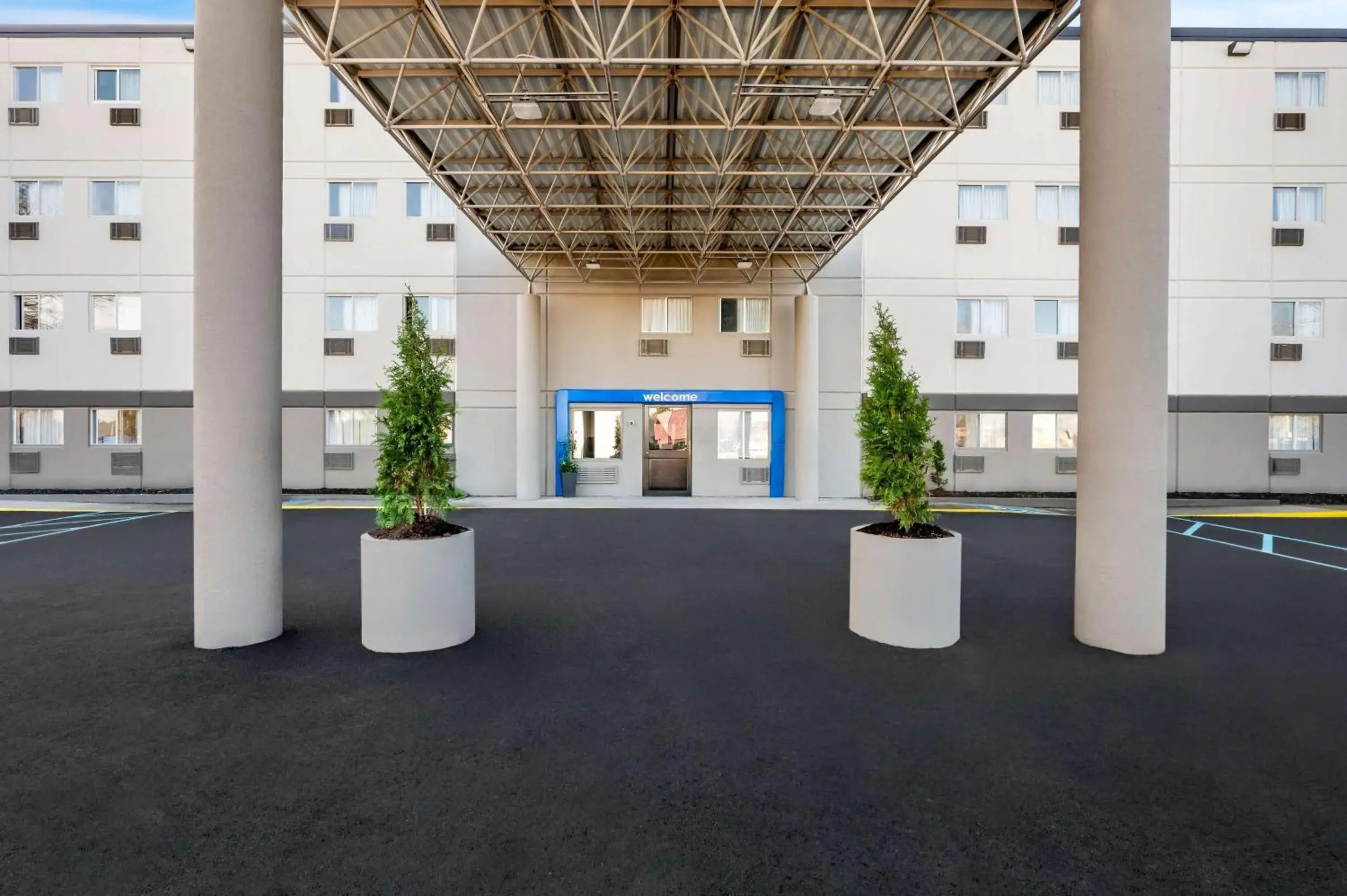 Property building in Motel 6-Portland, ME Property building in Motel 6-Portland, ME