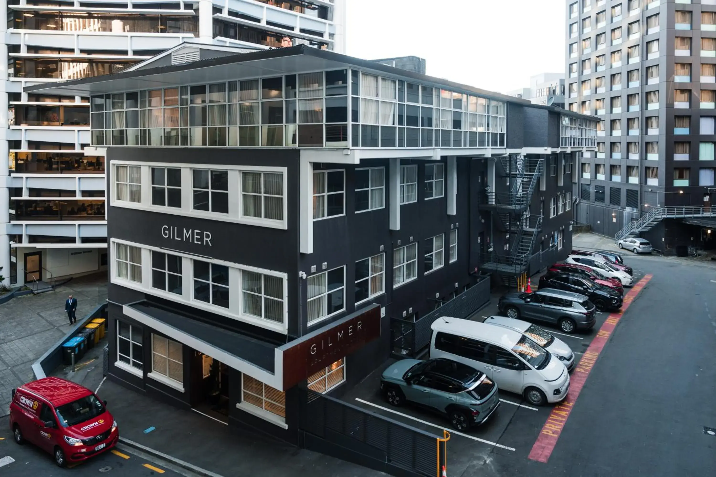 Property building in Gilmer Apartment Hotel Property building in Gilmer Apartment Hotel