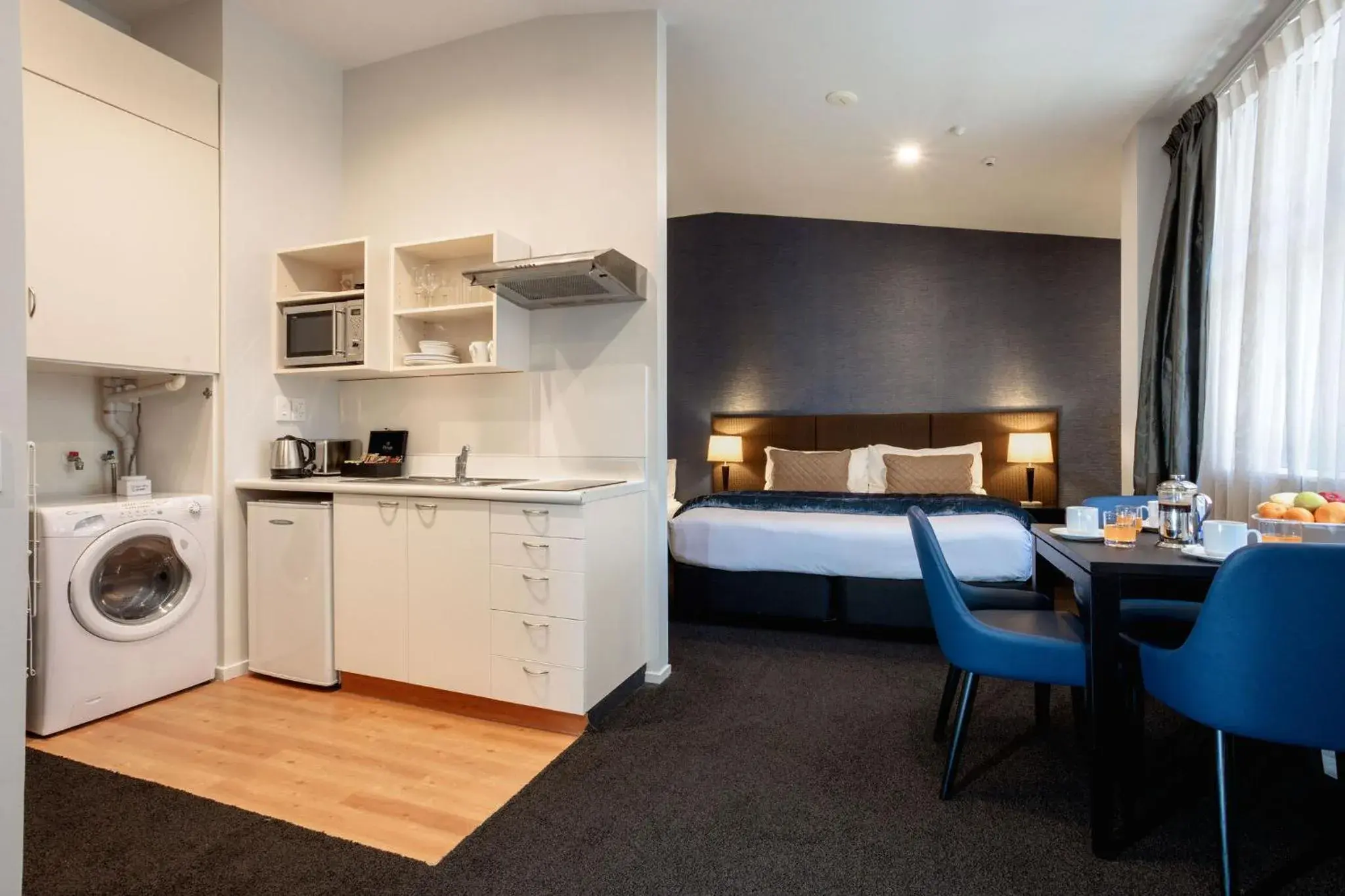 Bed in Gilmer Apartment Hotel Bed in Gilmer Apartment Hotel